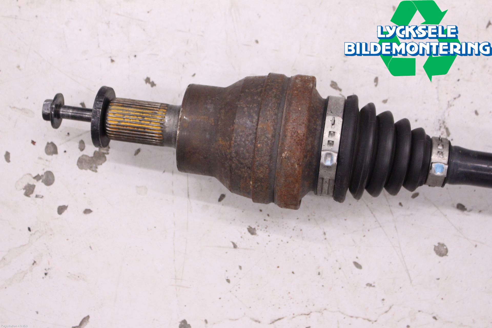 Volvo XC90 07-14 Drivaxel Bak Höger