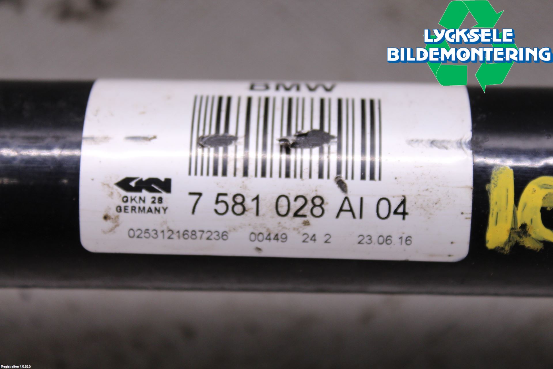 BMW 5 F10/F11/F18 09-17 Drivaxel Bak Höger