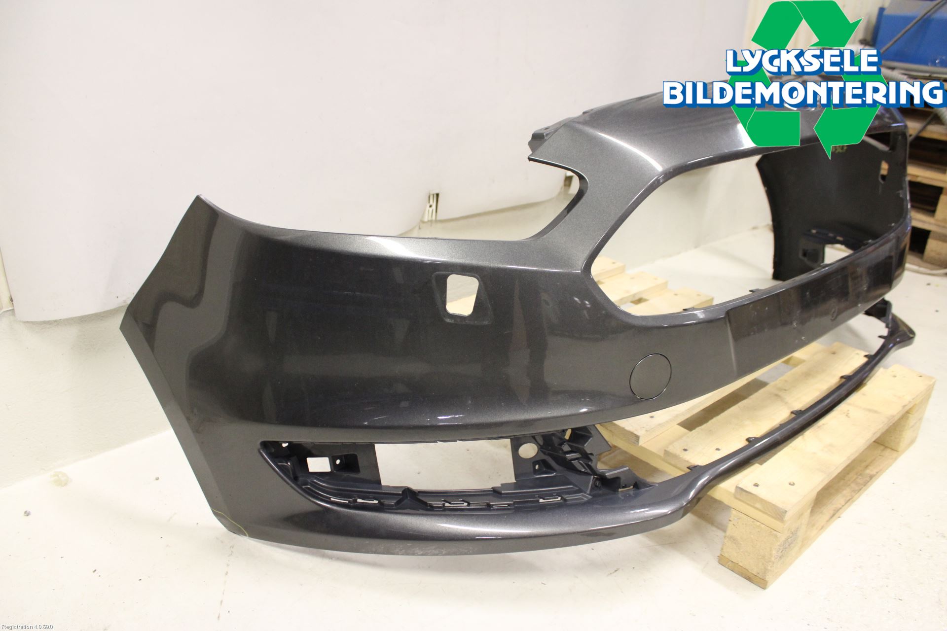 Ford GALAXY 16- Stötfångarbeklädnad Fram