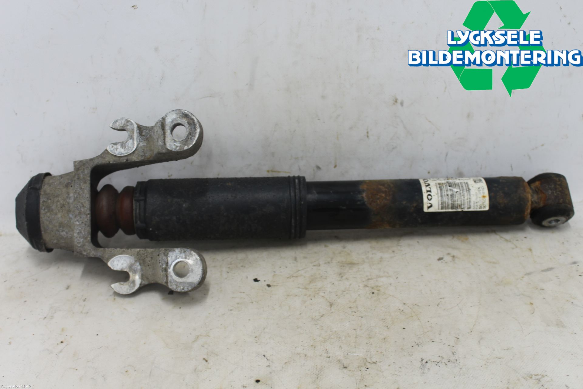 Volvo V90 17->> Stötdämpare Bak