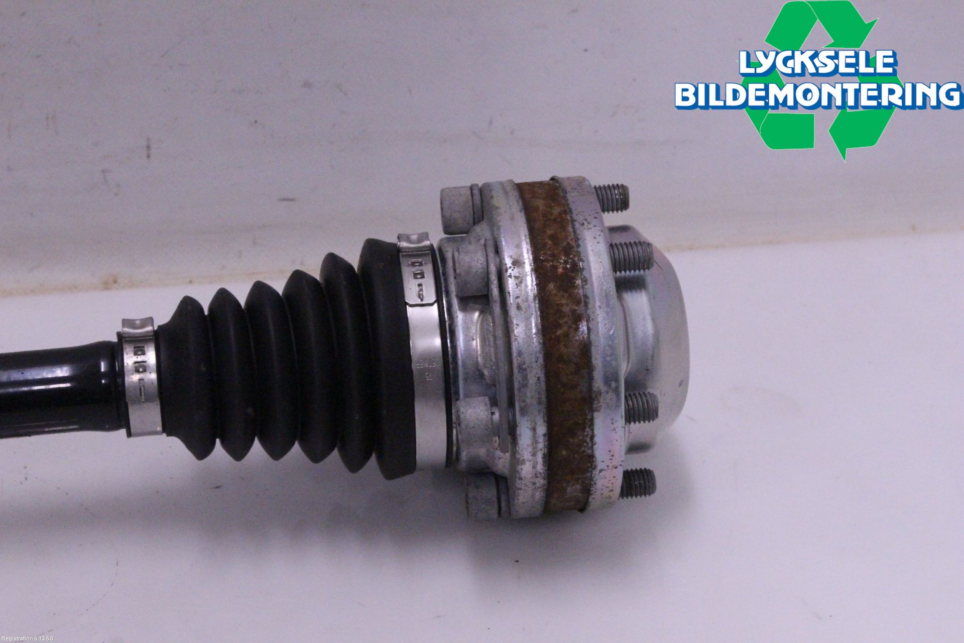 Volkswagen VW GOLF / E-GOLF VIII 20- Drivaxel Fram Vänster