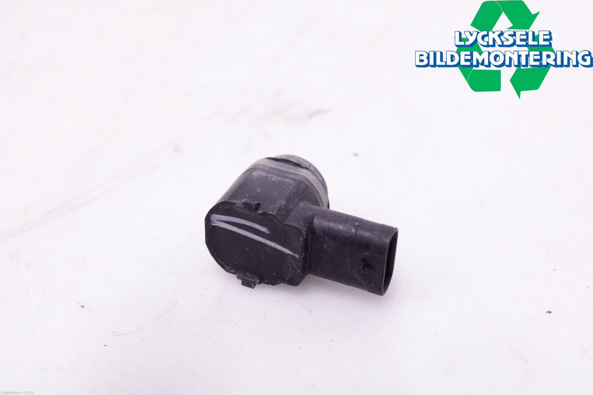 Ford KUGA 13-16 Parkeringshjälp Frontsensor