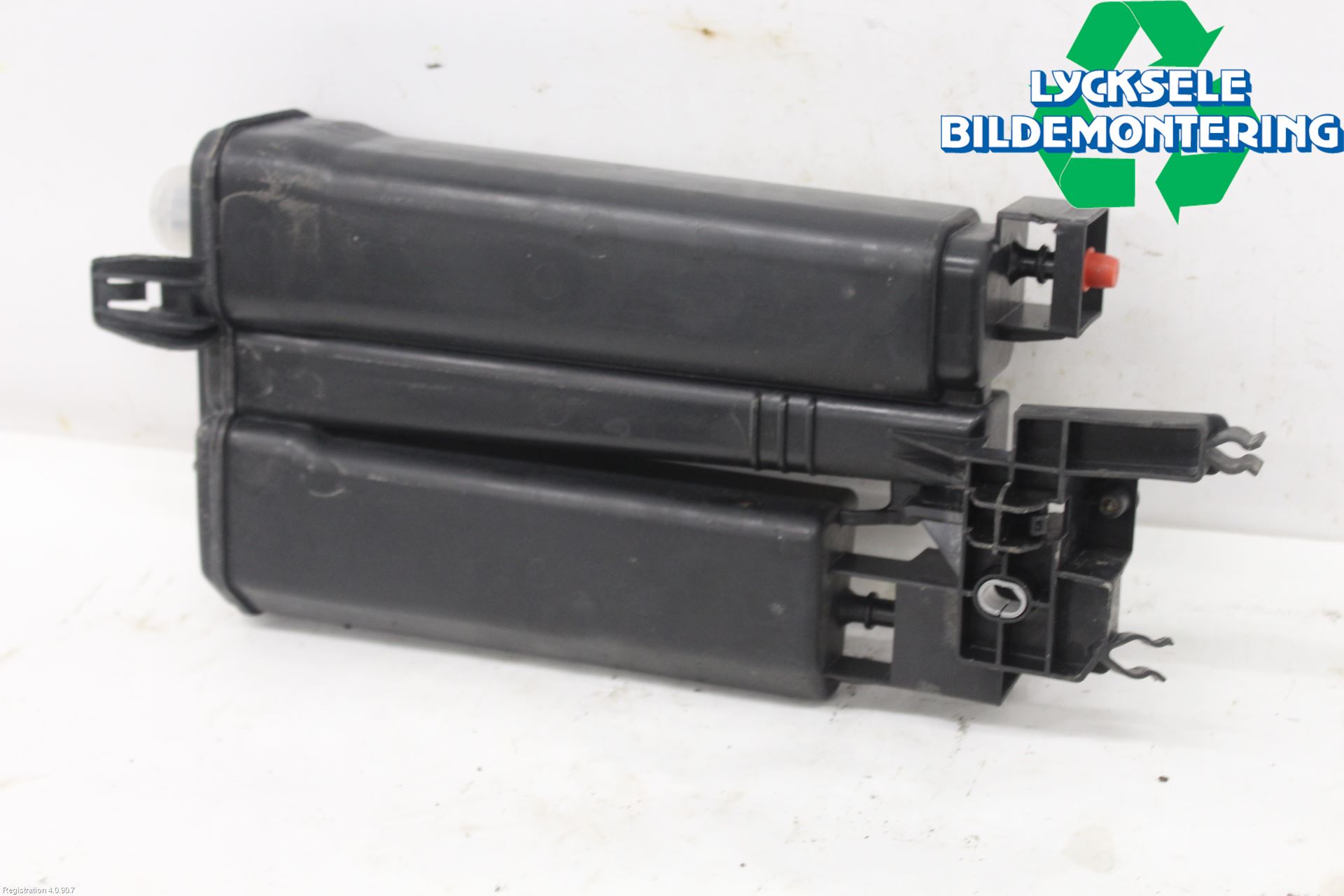 Skoda KAROQ 18- Bränsle Kolkanister