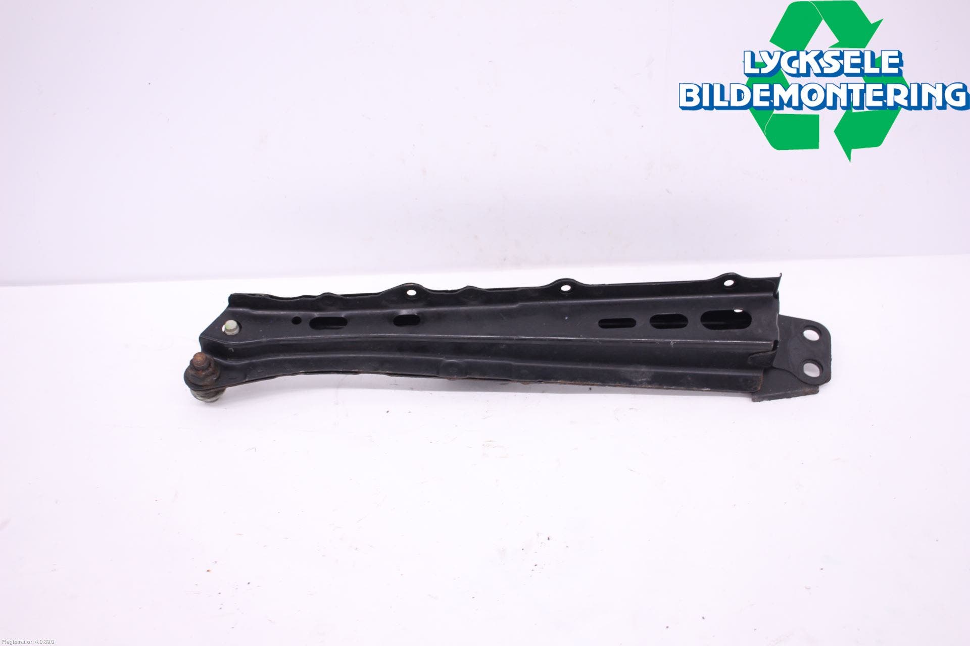 Toyota AVENSIS 16-18 Motorbalk