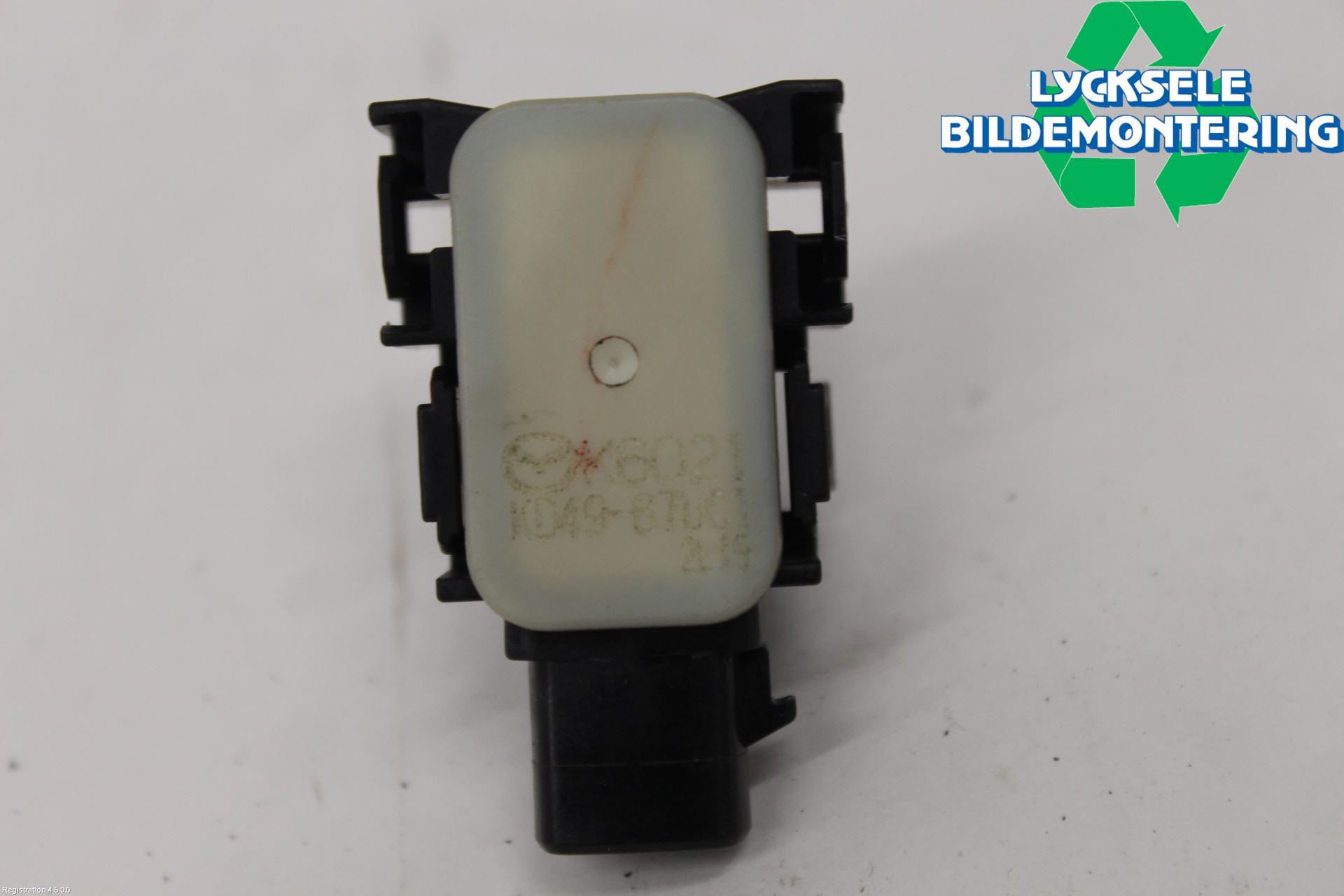 Mazda CX-5 12-17 Parkeringshjälp Frontsensor