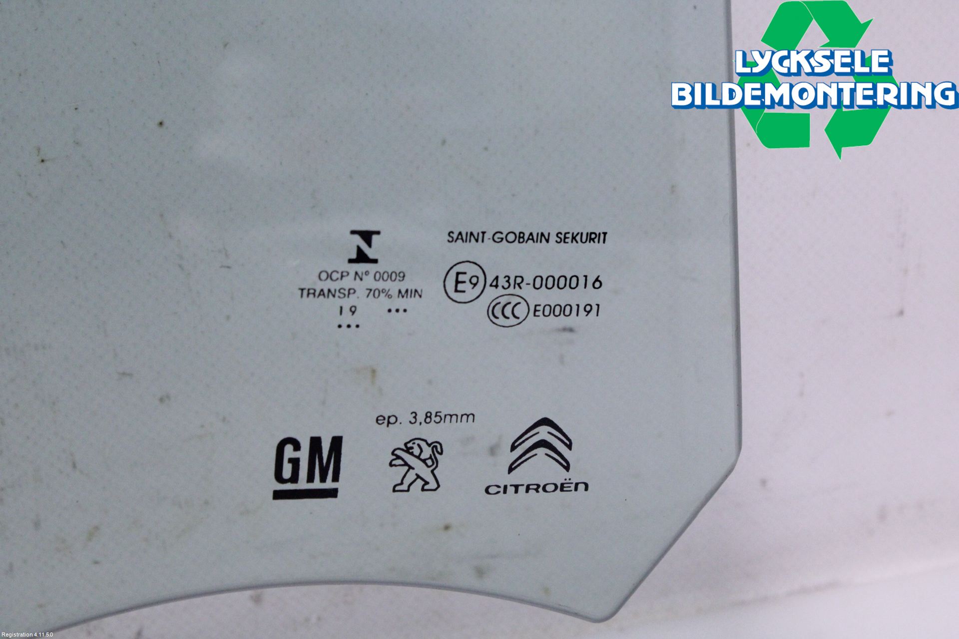 Peugeot PARTNER/E-PARTNER 19- Dörruta Fram Höger