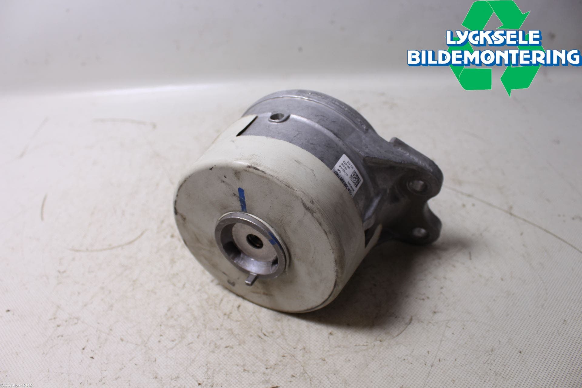 Mercedes-Benz MB C-KLASS (W205) 14-21 Motorfäste