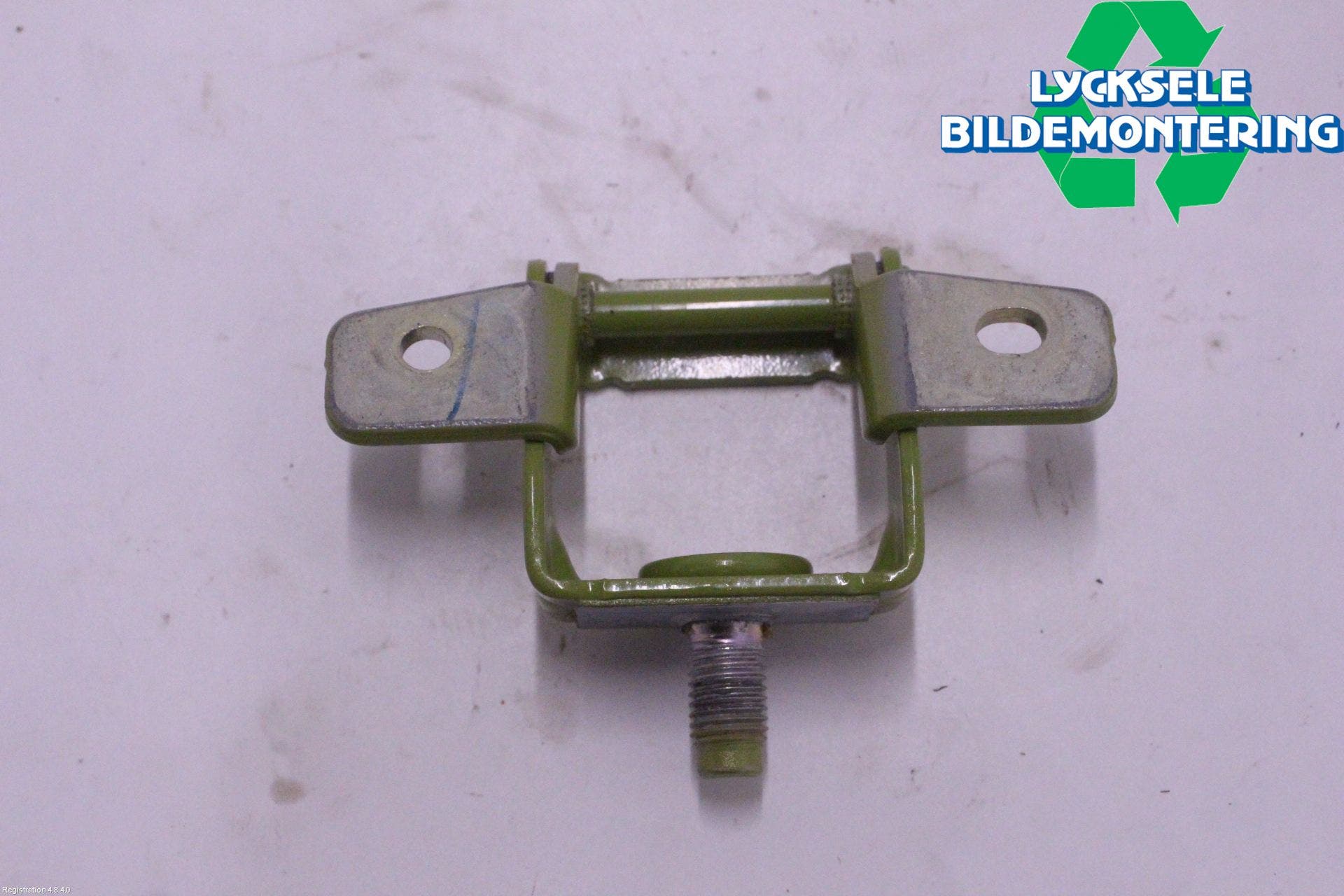 Hyundai i10 LA 20- Bakluckegångjärn Vä