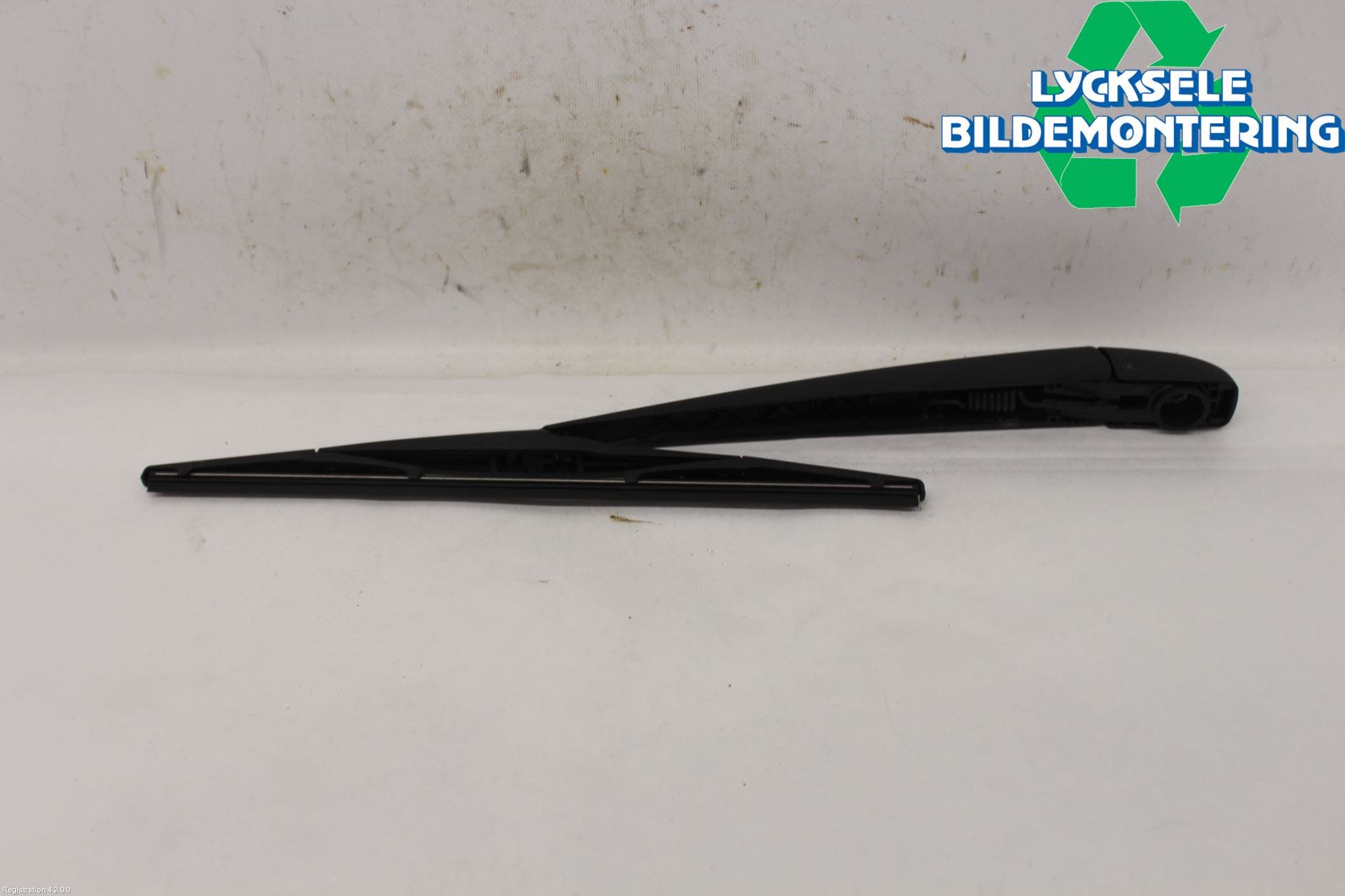 Toyota C-HR 16-23 Torkararm-Bakruta