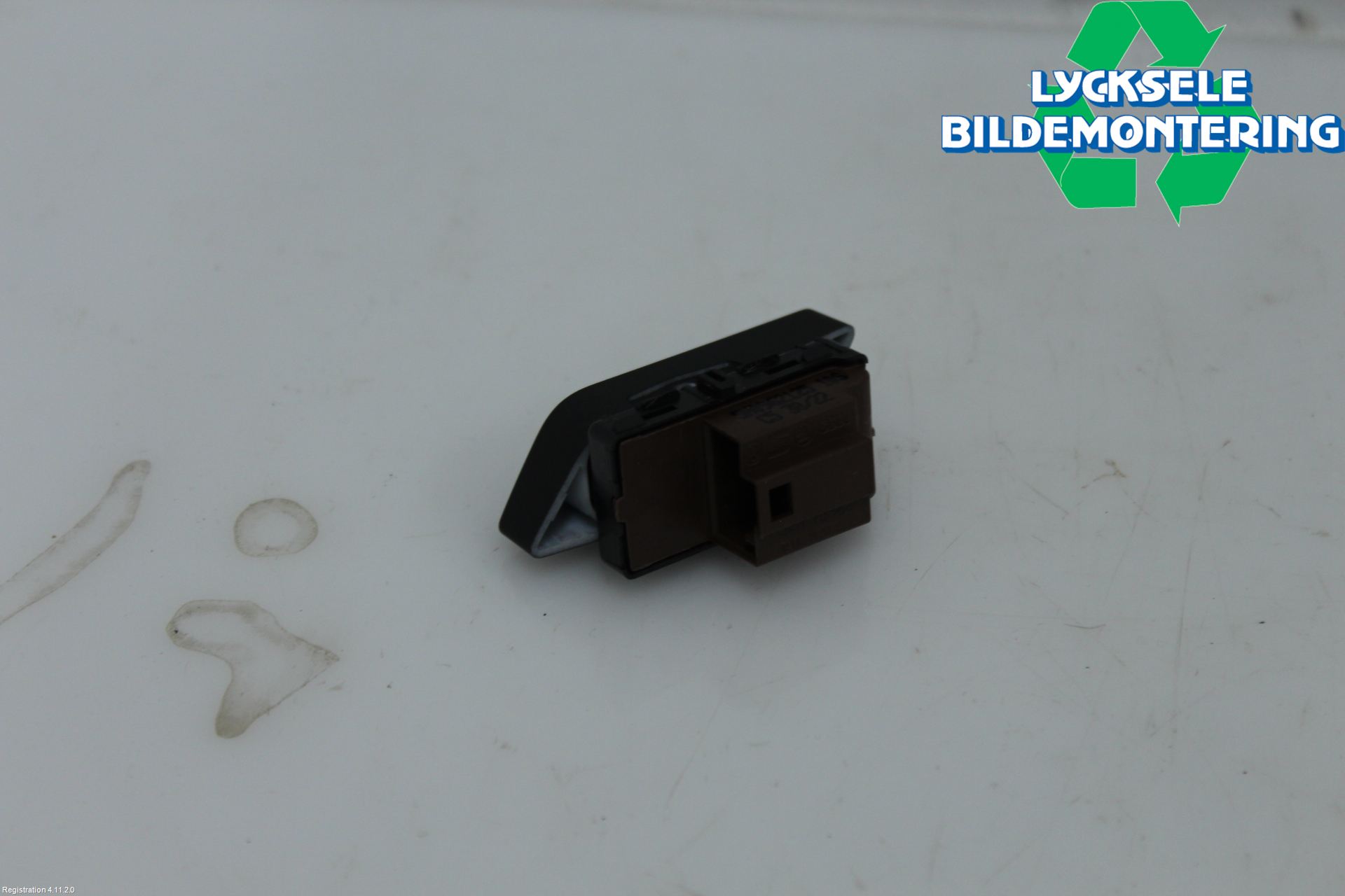 Volkswagen VW GOLF / E-GOLF VIII 20- Strömställare Centrallås