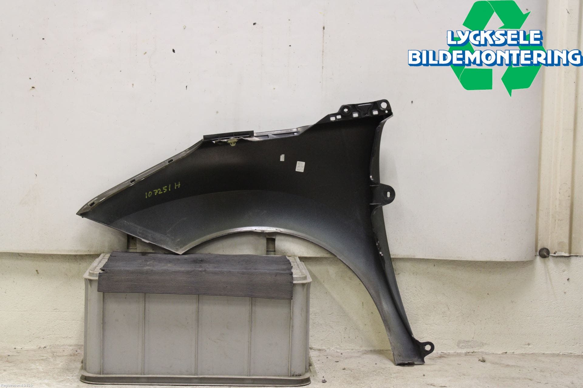 Peugeot 3008 09-16 Skärm Fram Höger