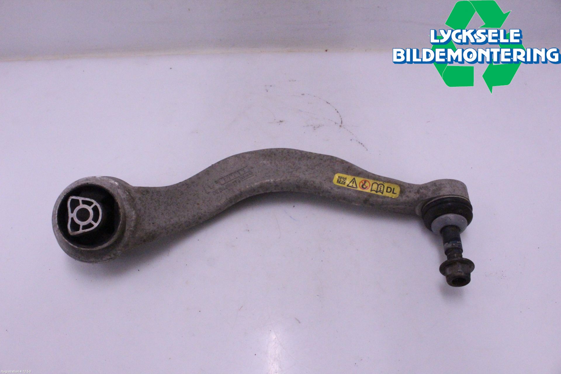 BMW 5 G30/G31/F90 17-23 Bärarm Fram Undre Vä