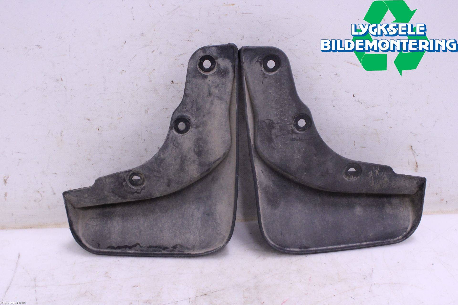 Ford KUGA 17-19 Stänkskydd