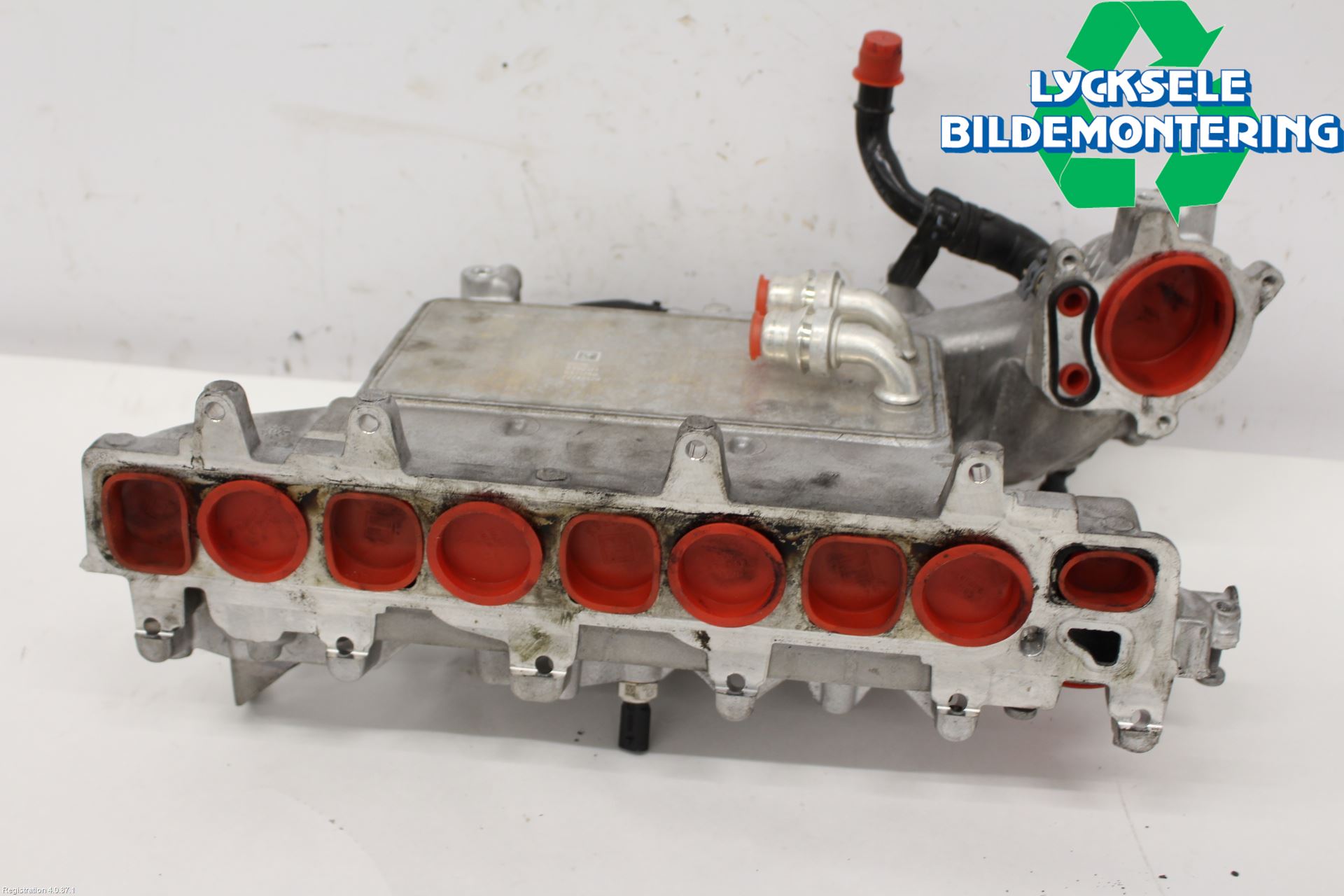 Audi A6 F2/C8 19- Grenrör Insug