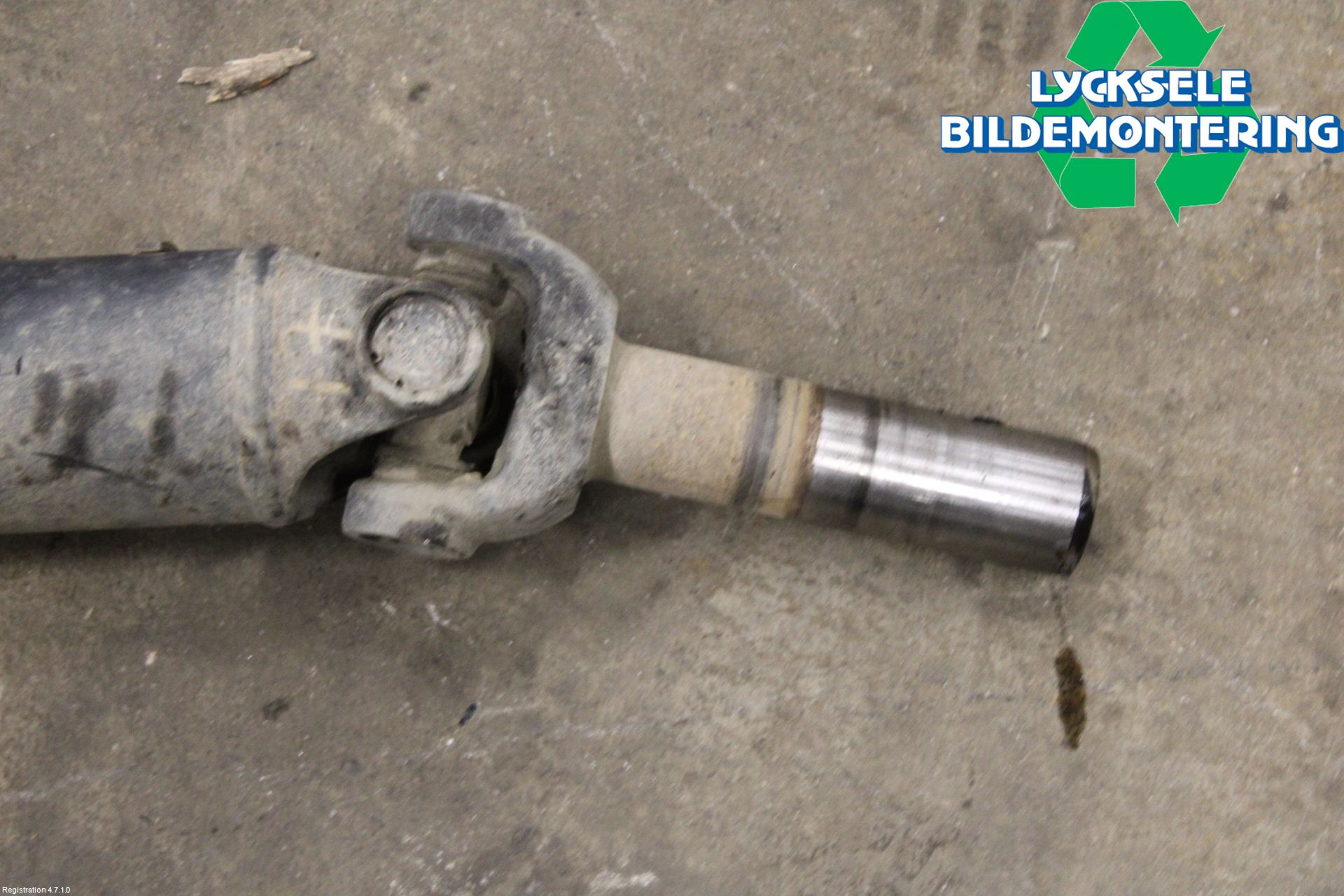 Nissan NAVARA 05-16 Mellanaxel Komp