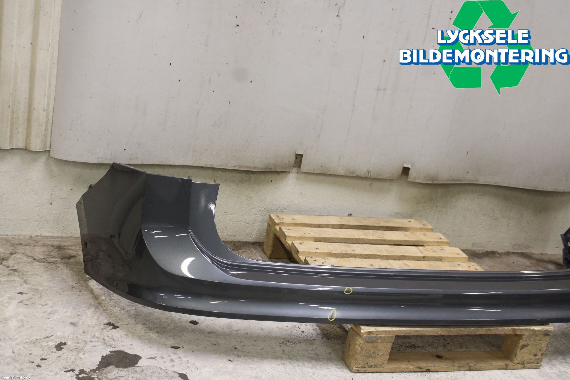 Volkswagen VW TIGUAN 16-24 Stötfångarbeklädnad Bak
