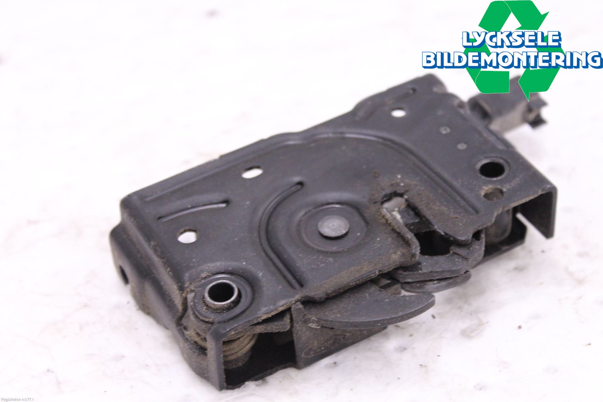 Ford FOCUS 19- Huvlås