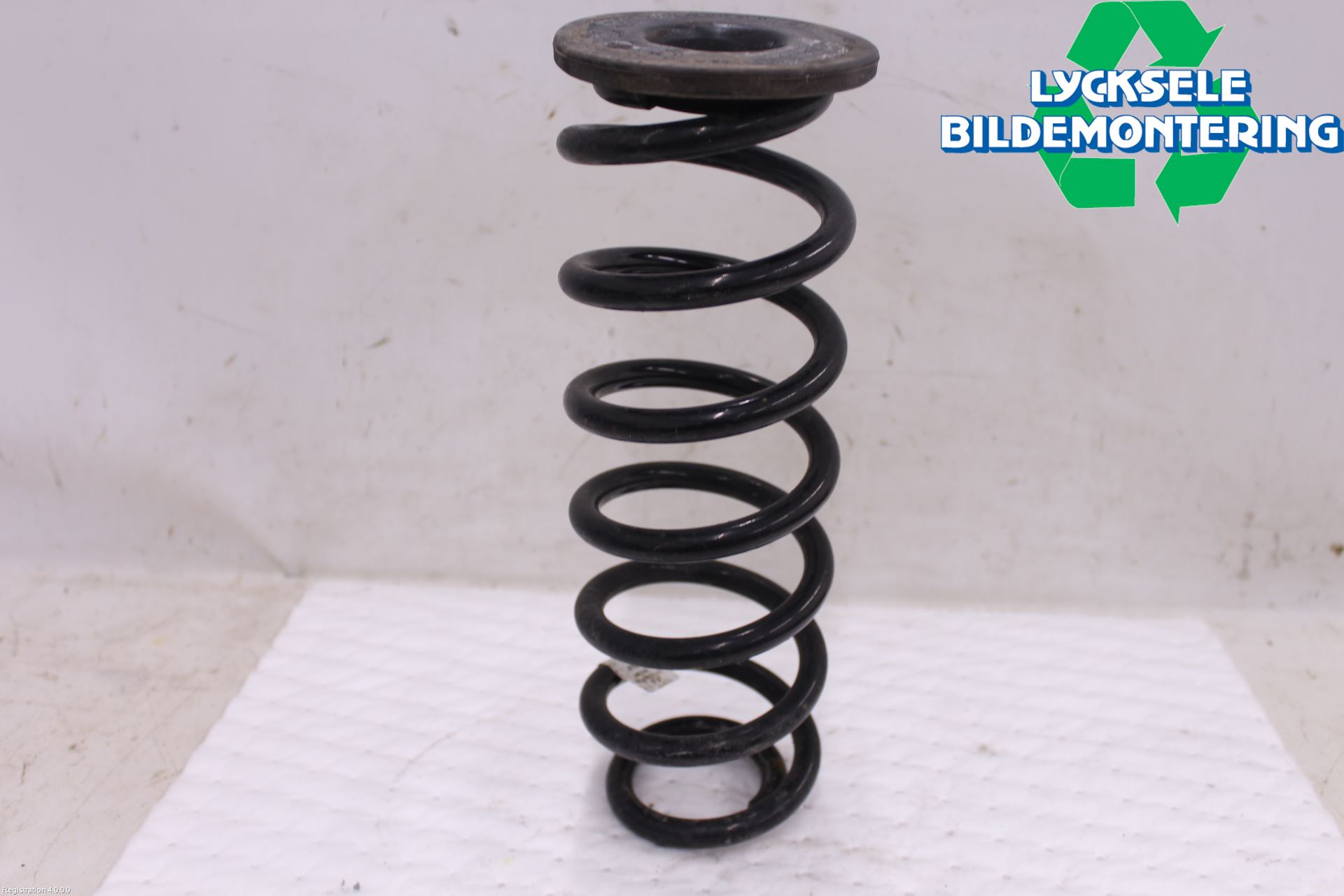 Audi A3/S3 8V 13-20 Fjäder Bak