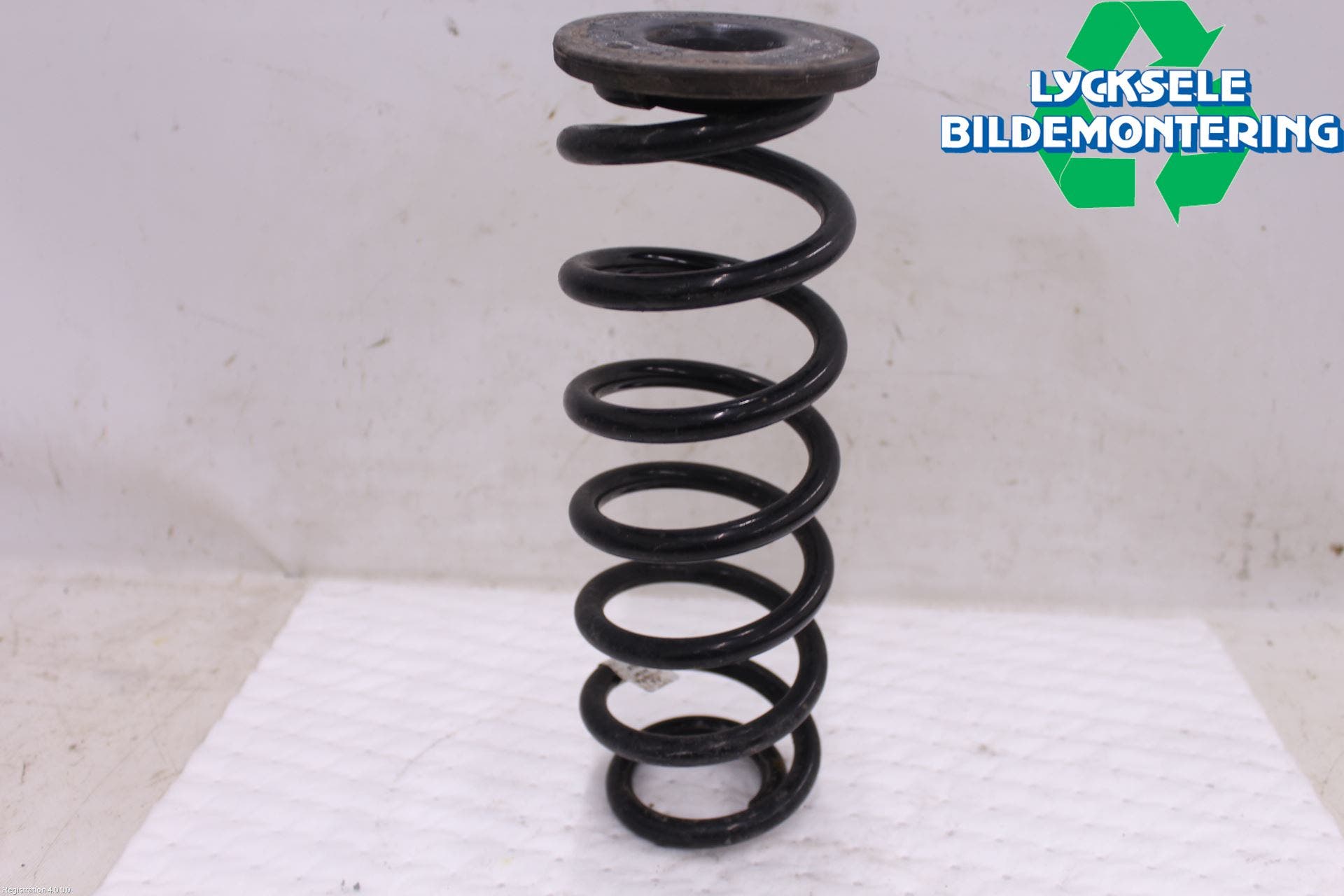 Audi A3/S3 8V 13-20 Fjäder Bak