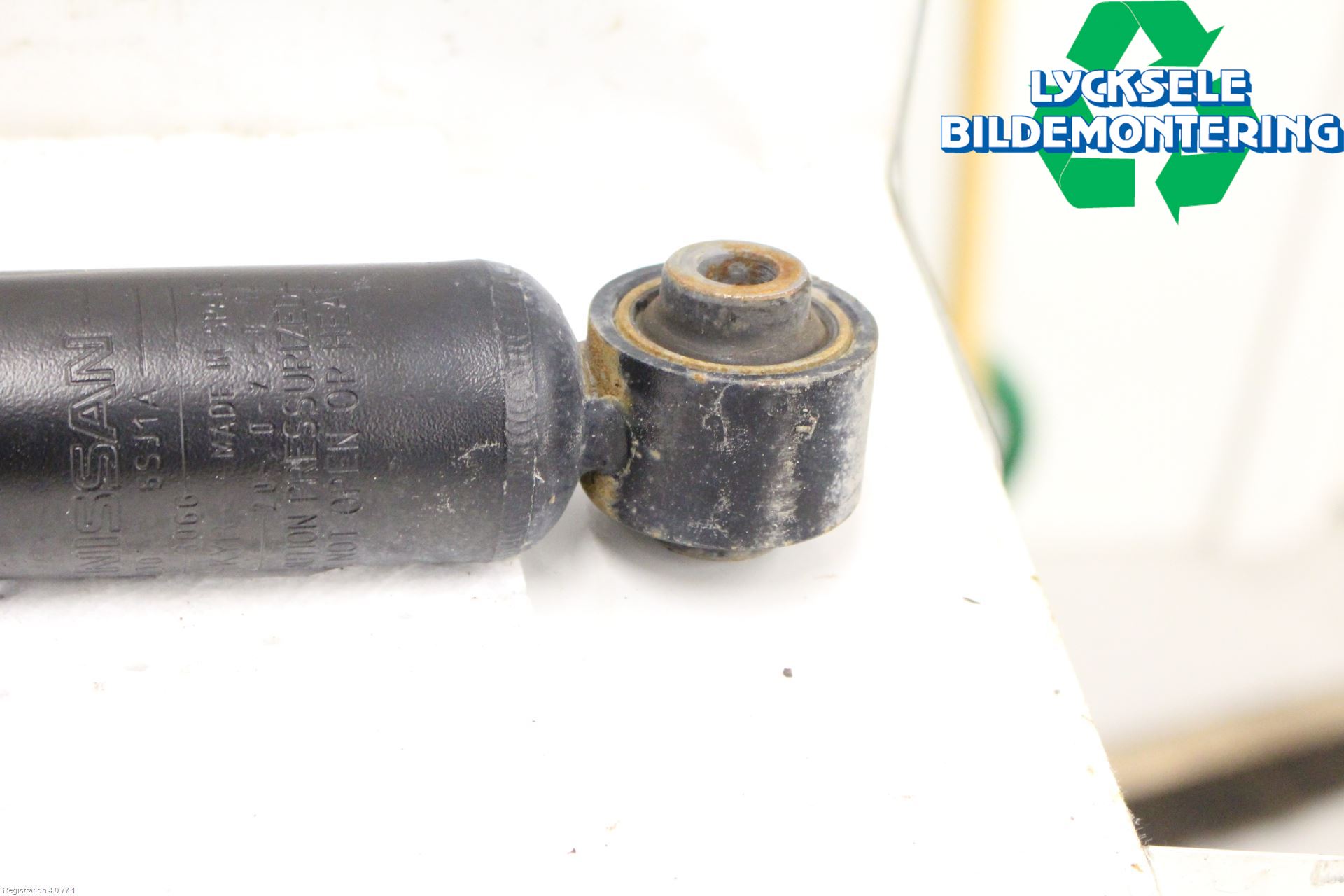 Nissan LEAF 18- Stötdämpare Bak