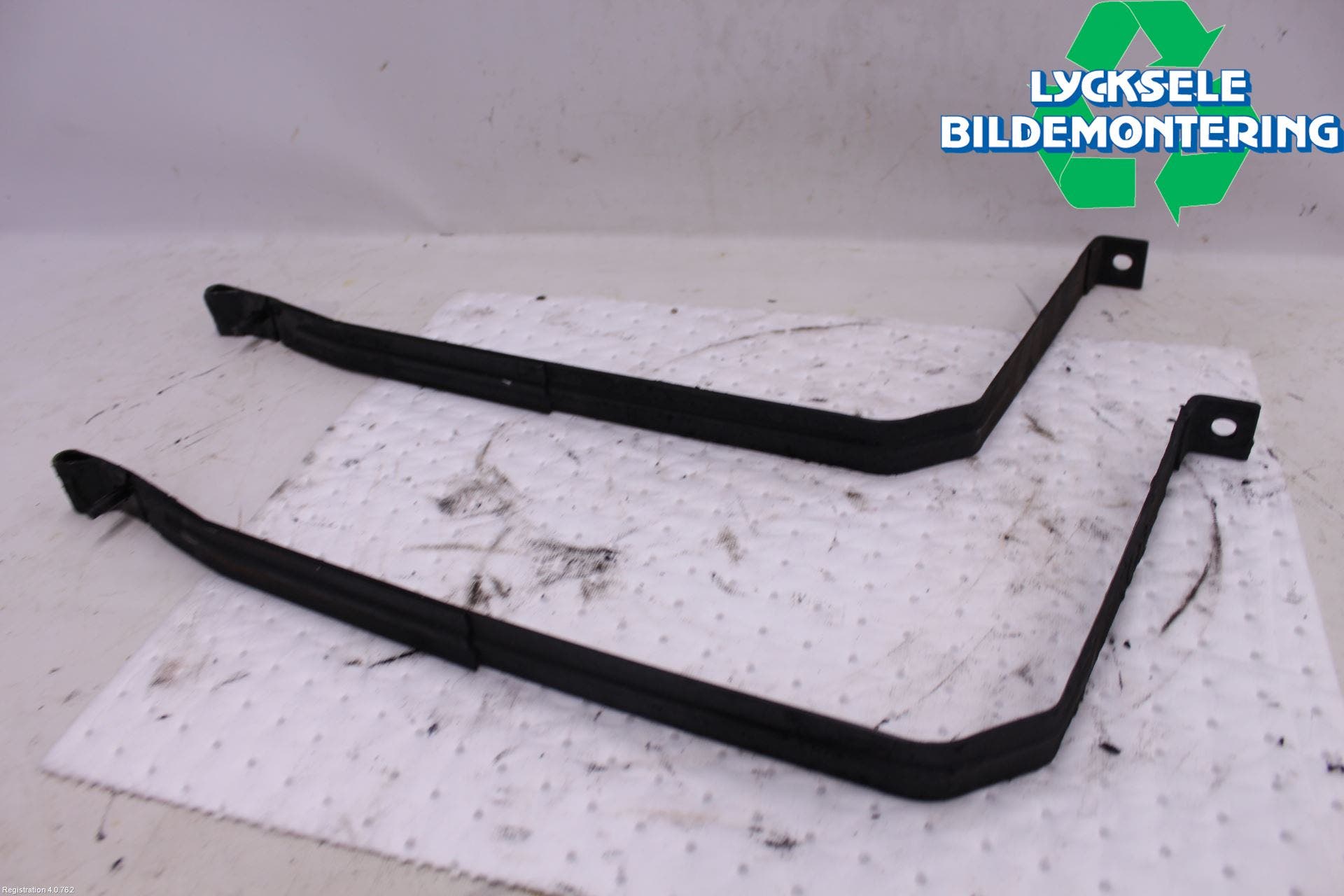 Ford MUSTANG VI 15-22 Bränsletanksband