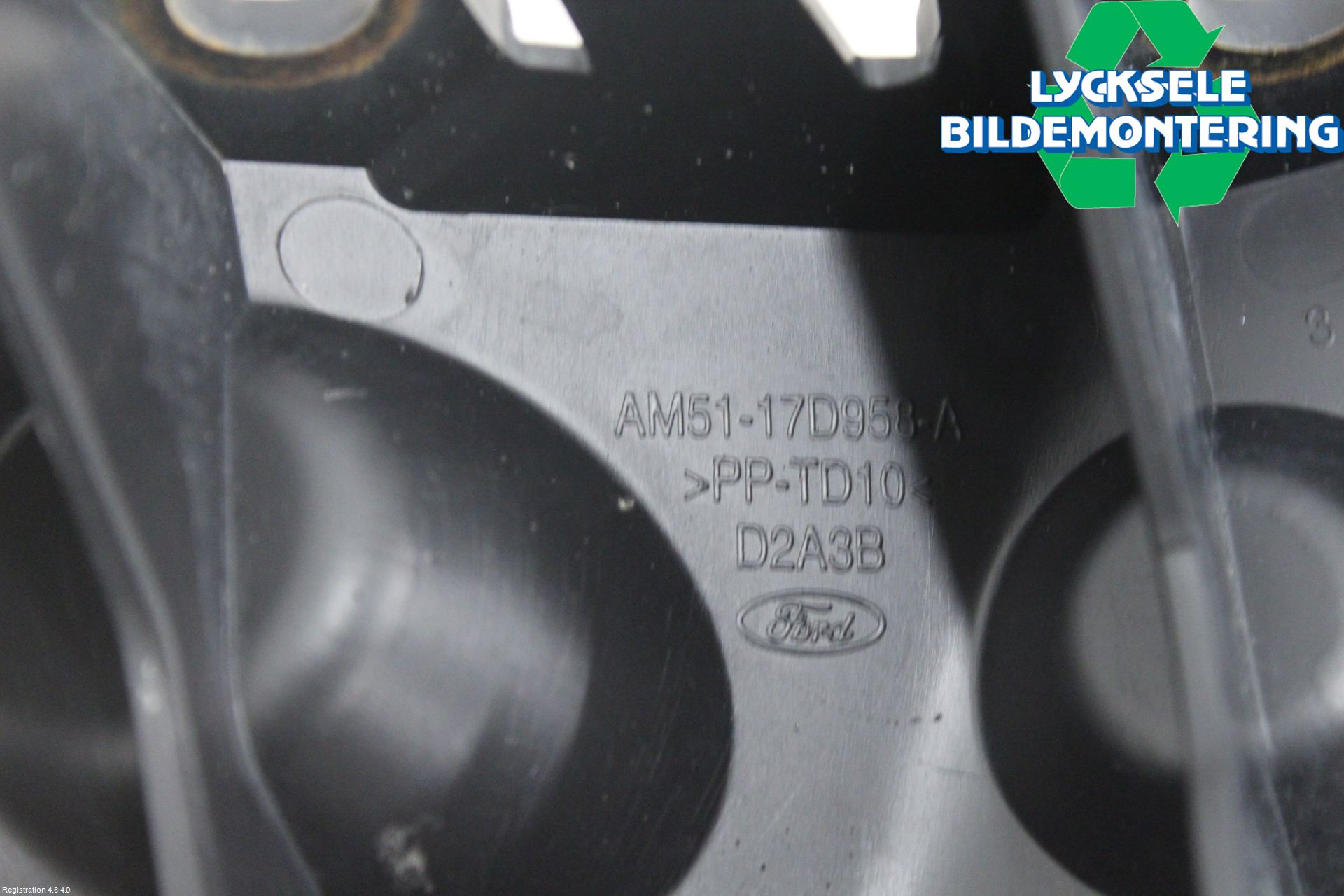 Ford C-MAX II  11-14 Stötfångarfäste Fram Hö