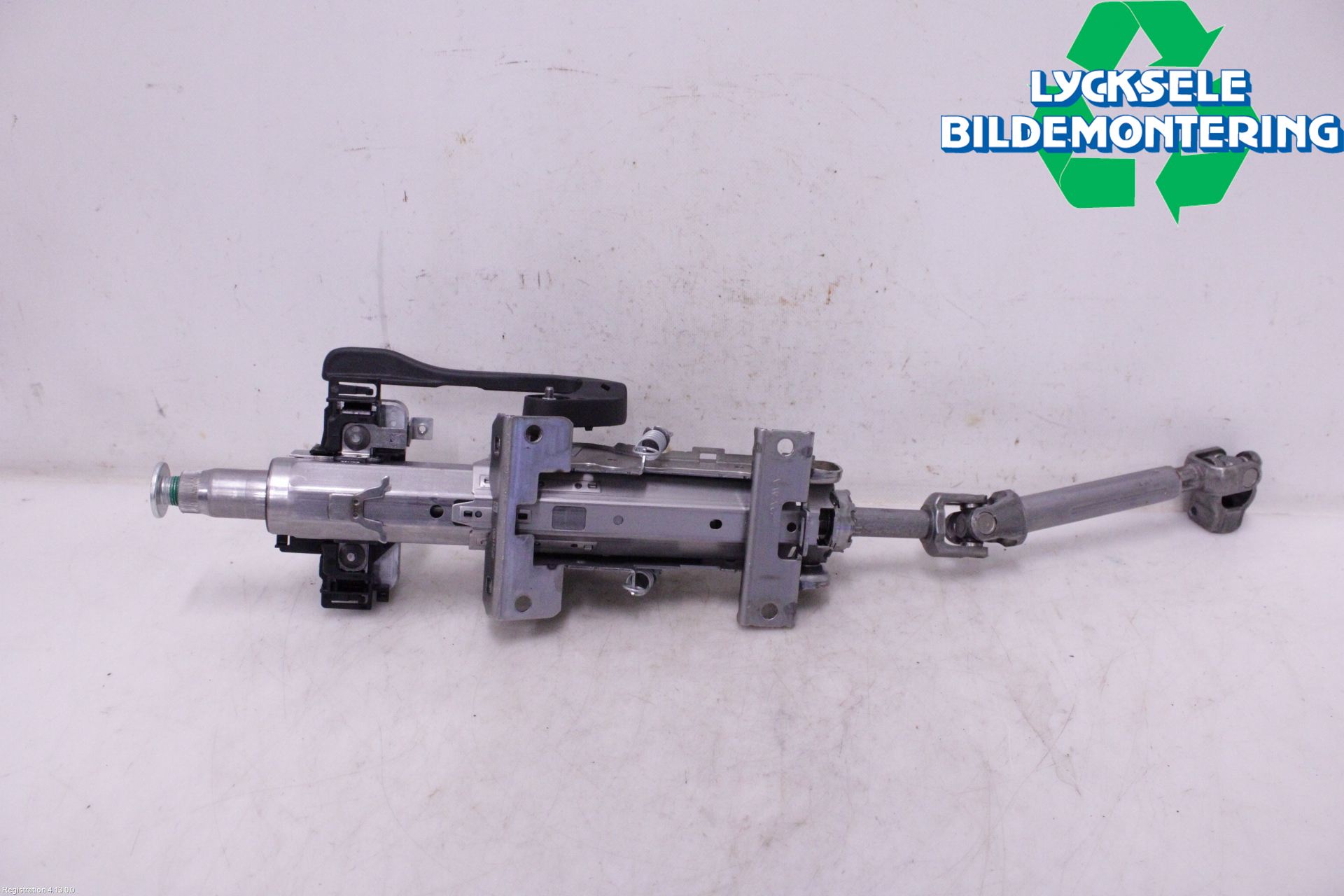 Volkswagen VW PASSAT 20-24 Rattaxelagg Justerbart