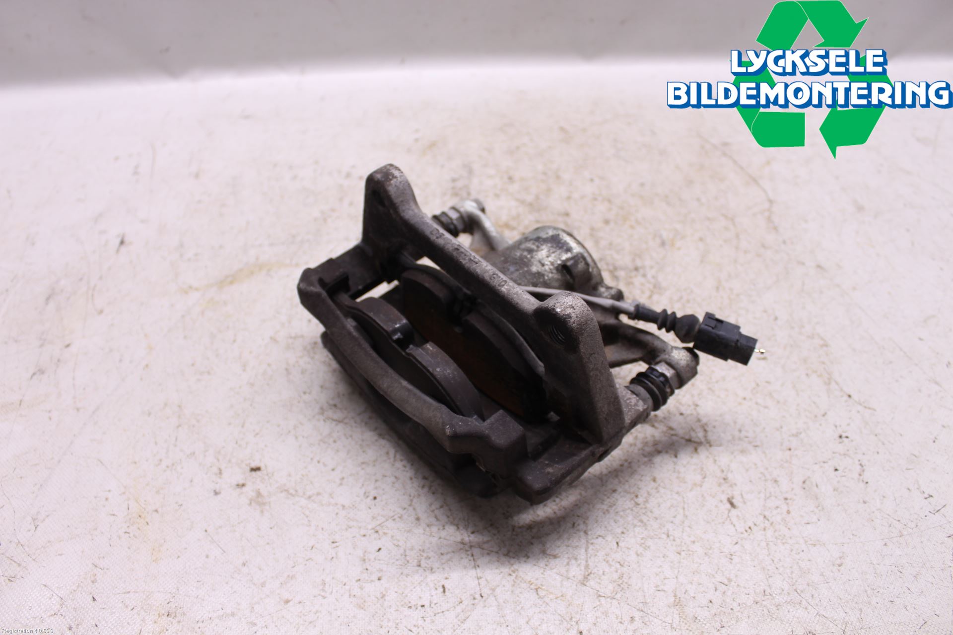 Skoda SUPERB 16-24 Bromsok Fram Höger