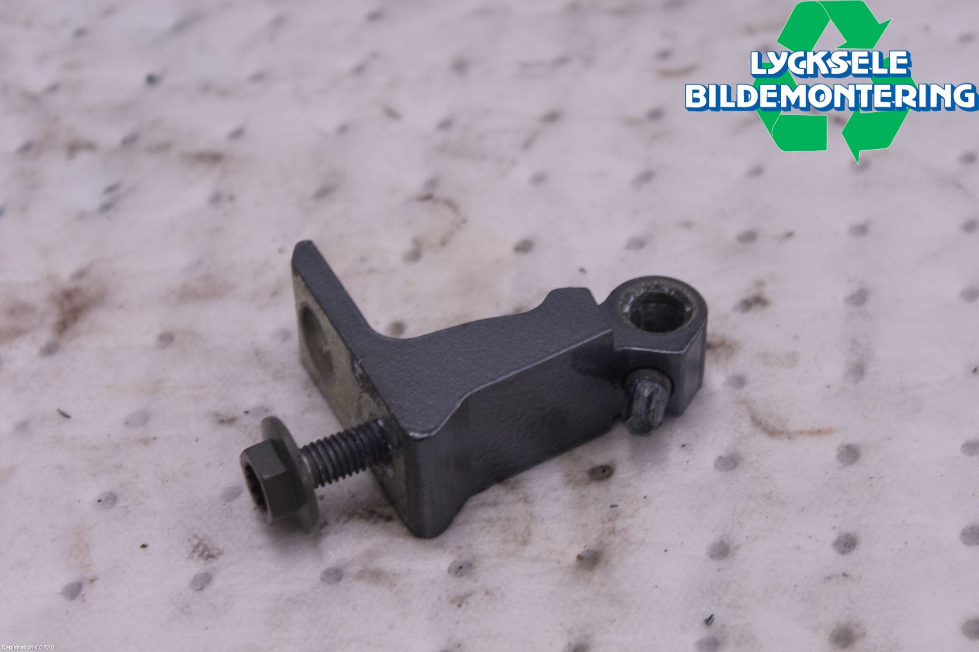 Skoda KAROQ 18- Dörrgångjärn