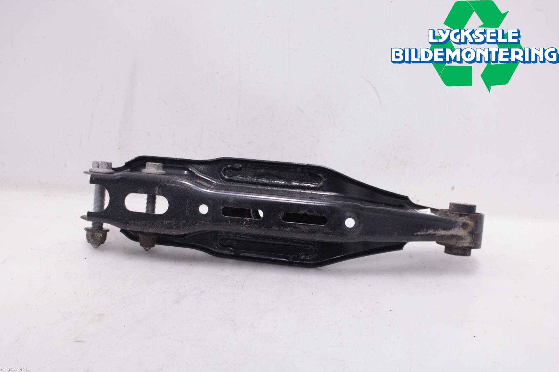 Volkswagen VW ID.3 21- Bärarm Bak Vä-Hö