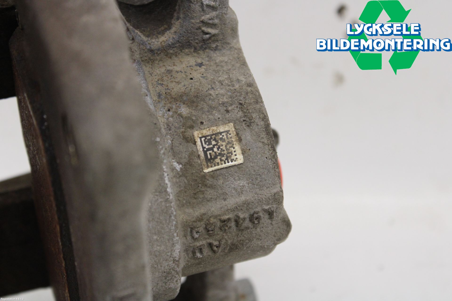 Cupra BORN 22- Bromsok Fram Höger