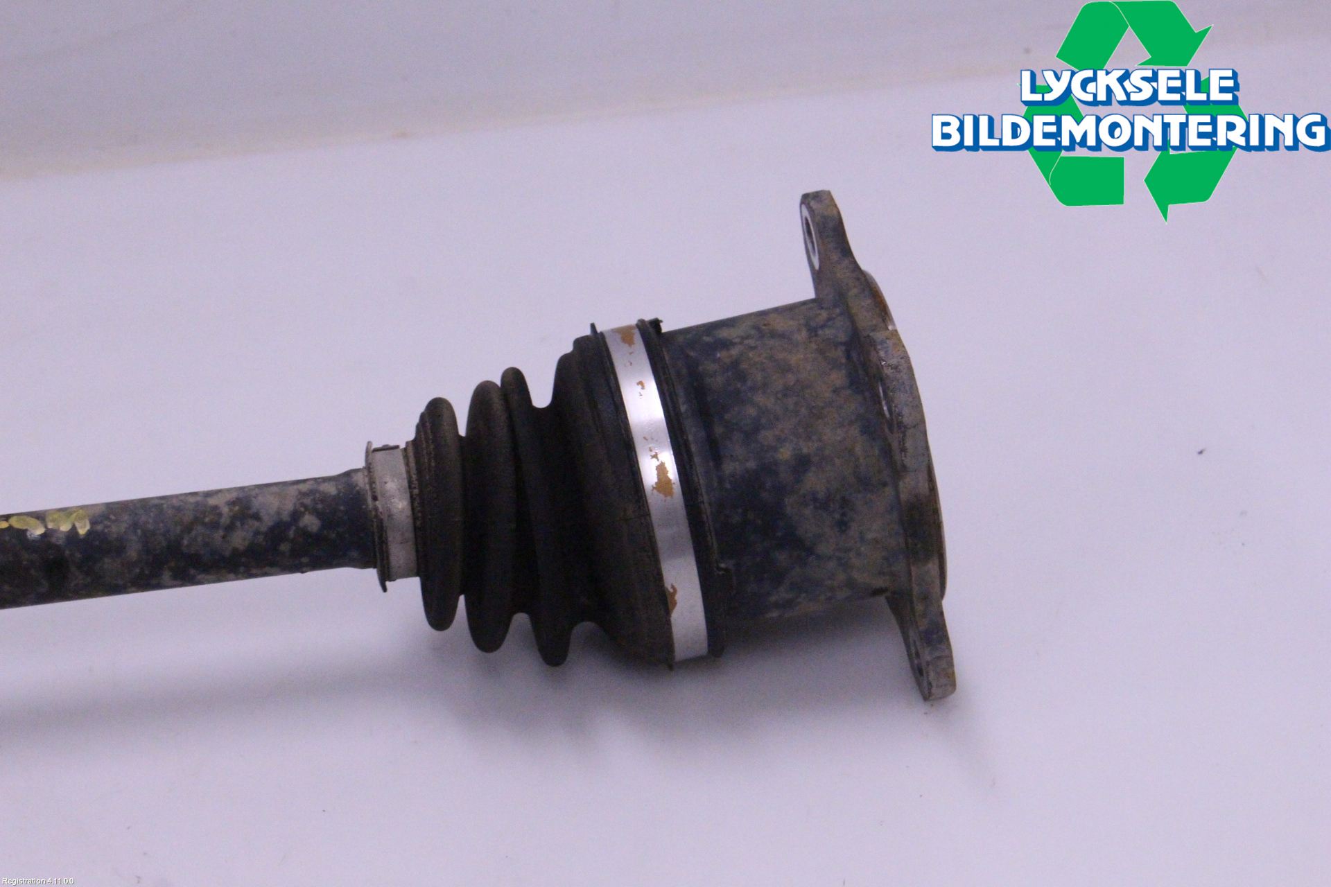 Suzuki GRAND VITARA II 06-14 Drivaxel Fram Vänster