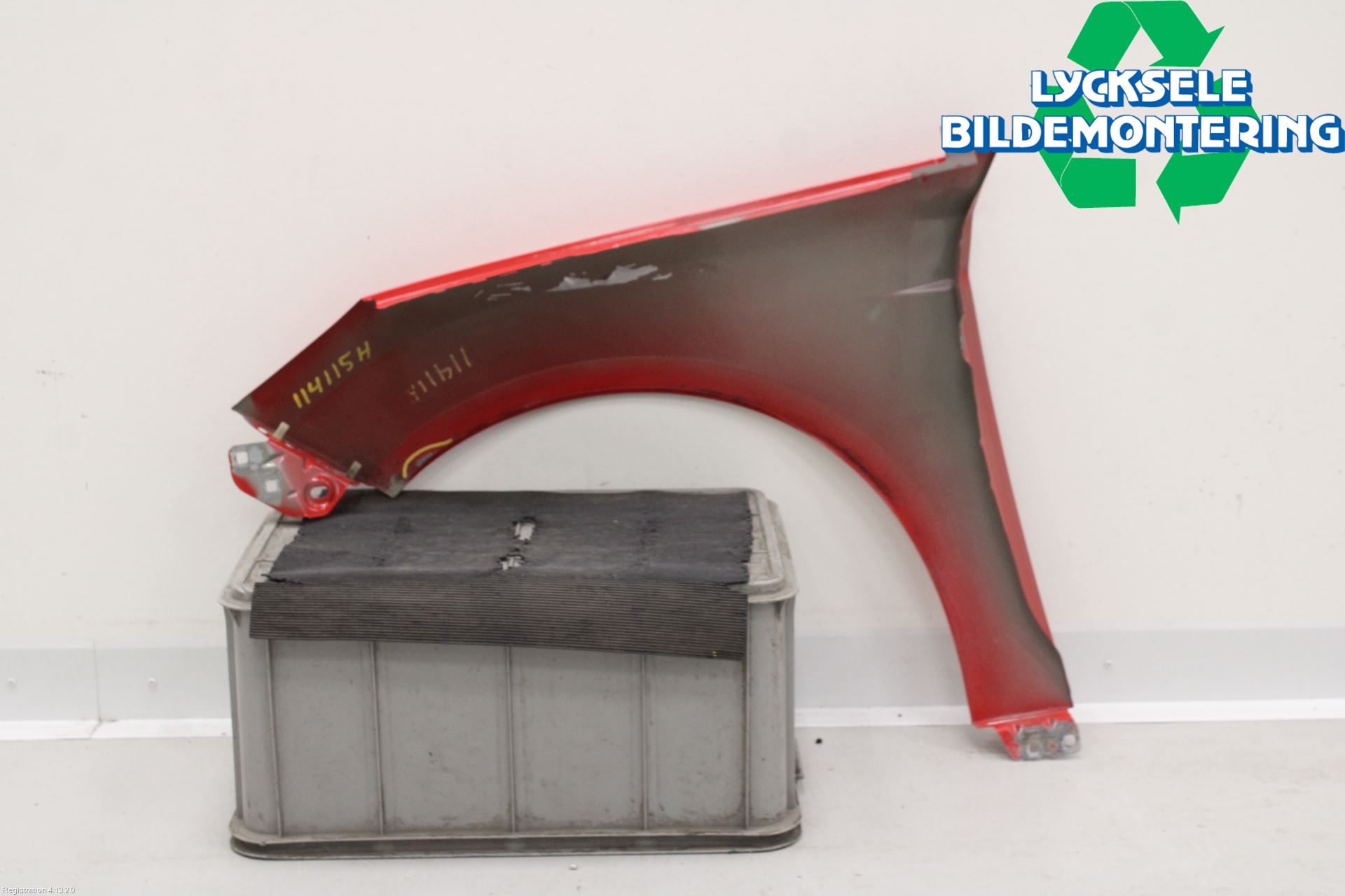 Ford FOCUS 15-18 Skärm Fram Höger
