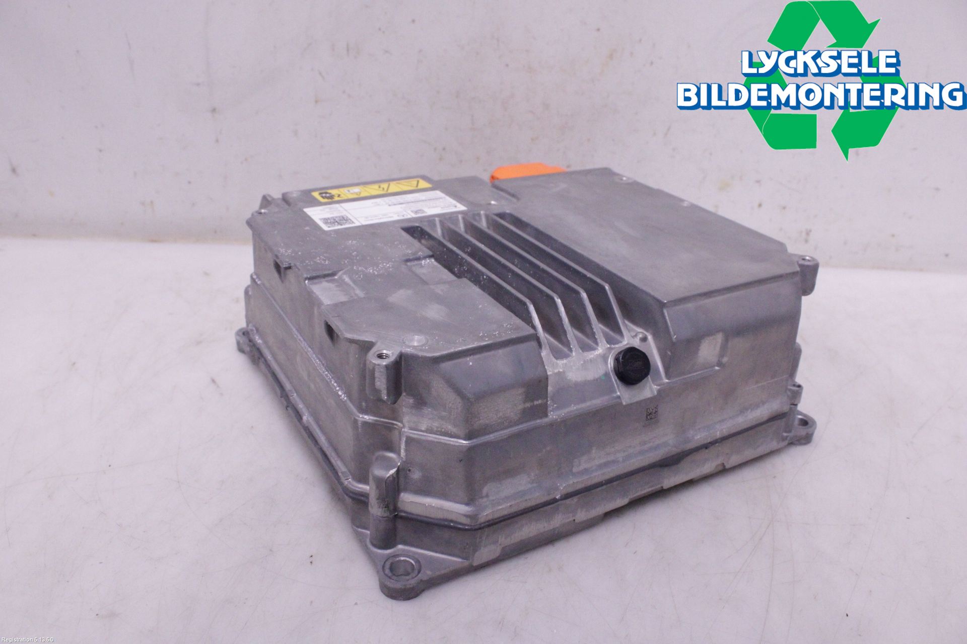 Mercedes-Benz MB C-KLASS (W206) 21- Batteriladdare Högspänning