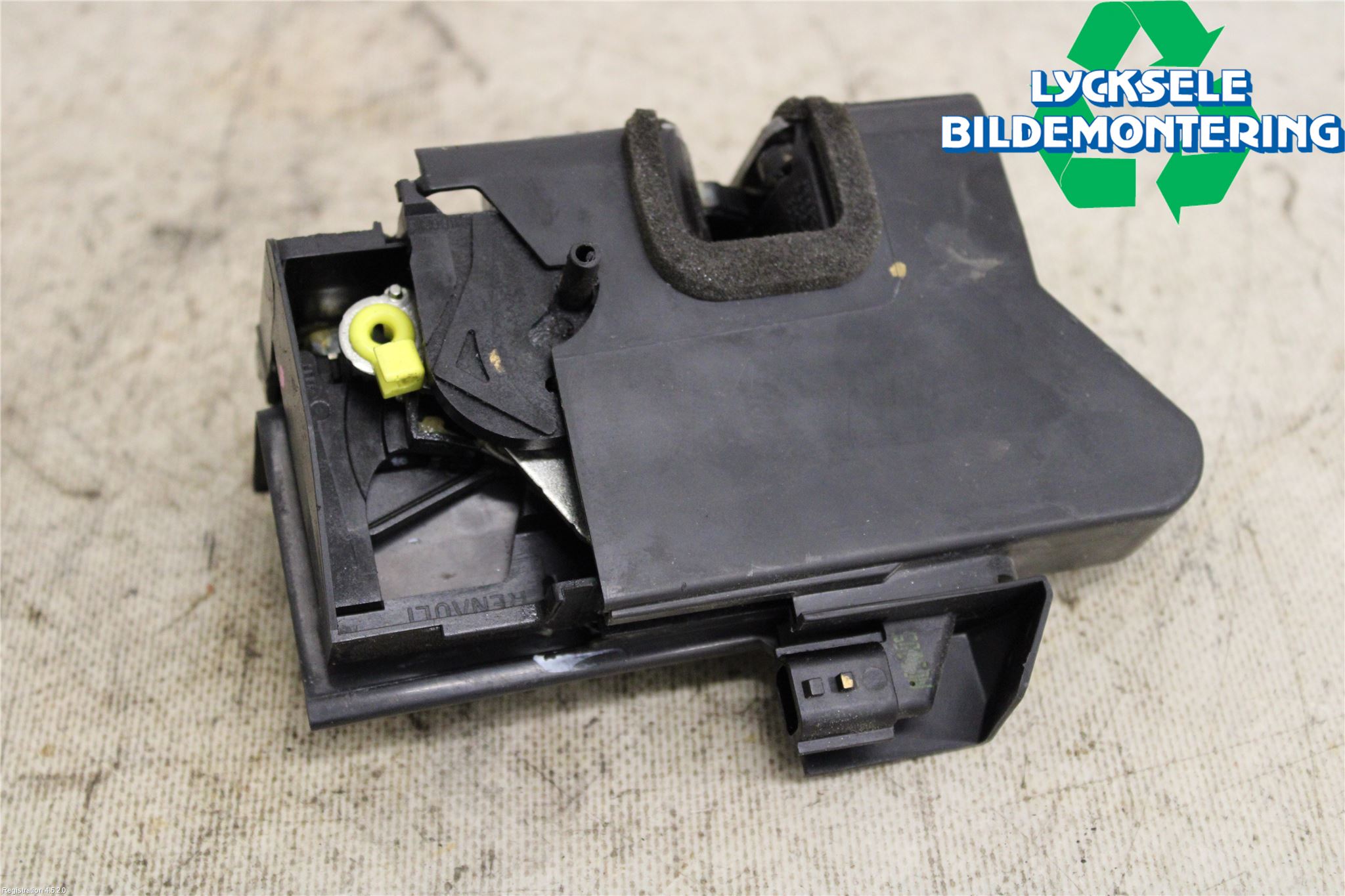 Dacia DUSTER 10-17 Låskista-Dörrlås