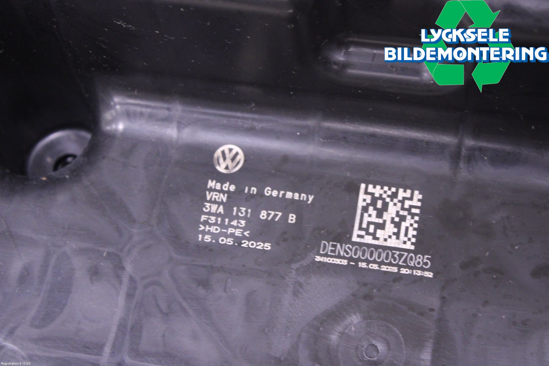 Volkswagen VW PASSAT 24- Adblue Tank