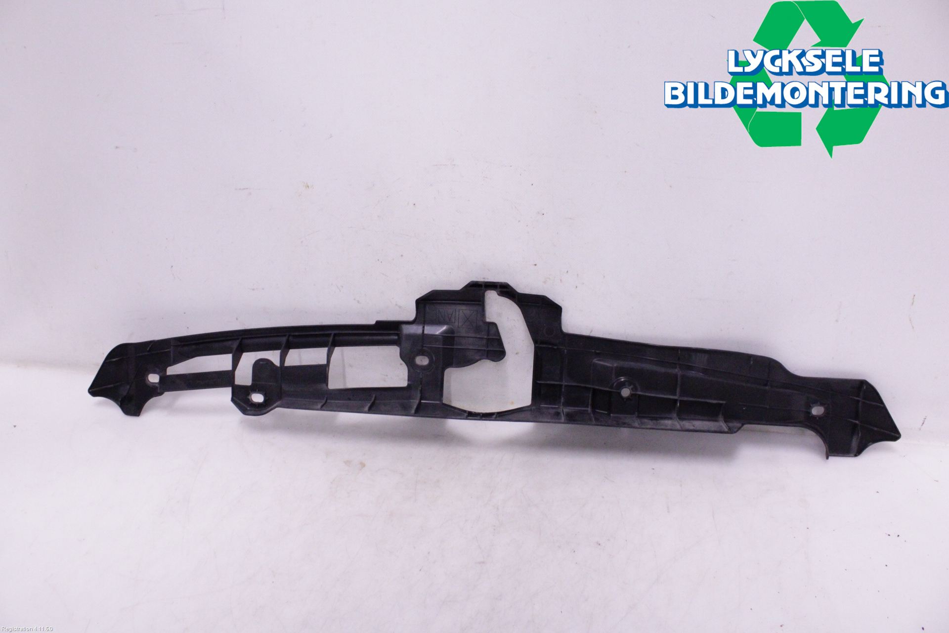 Subaru OUTBACK 21- Täckplast Front