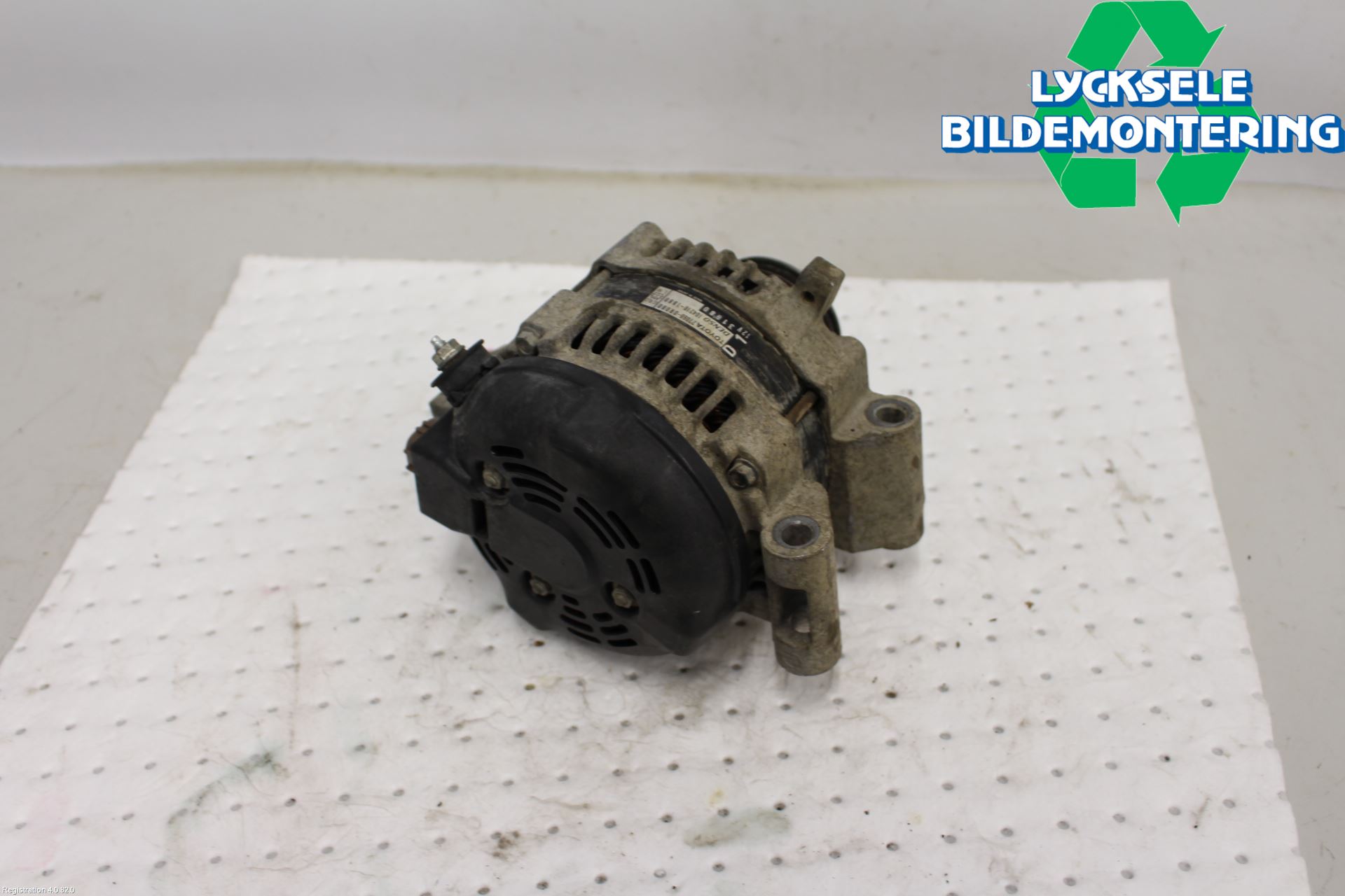 Toyota AVENSIS 09-15 Generator
