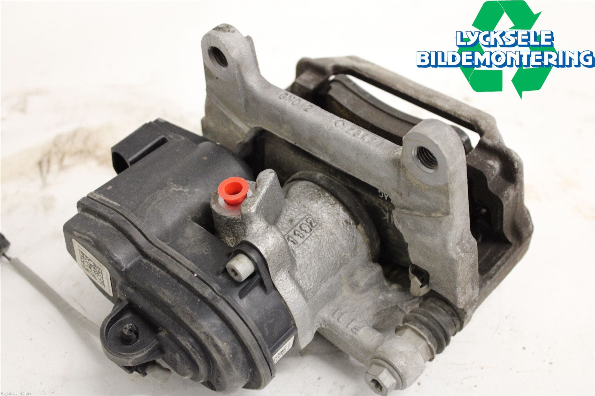 Audi A6 F2/C8 19- Bromsok Bak Höger