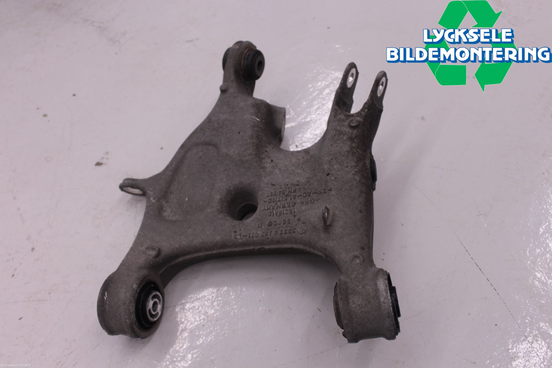 BMW 5 F10/F11/F18 09-17 Bärarm Bak Vänster