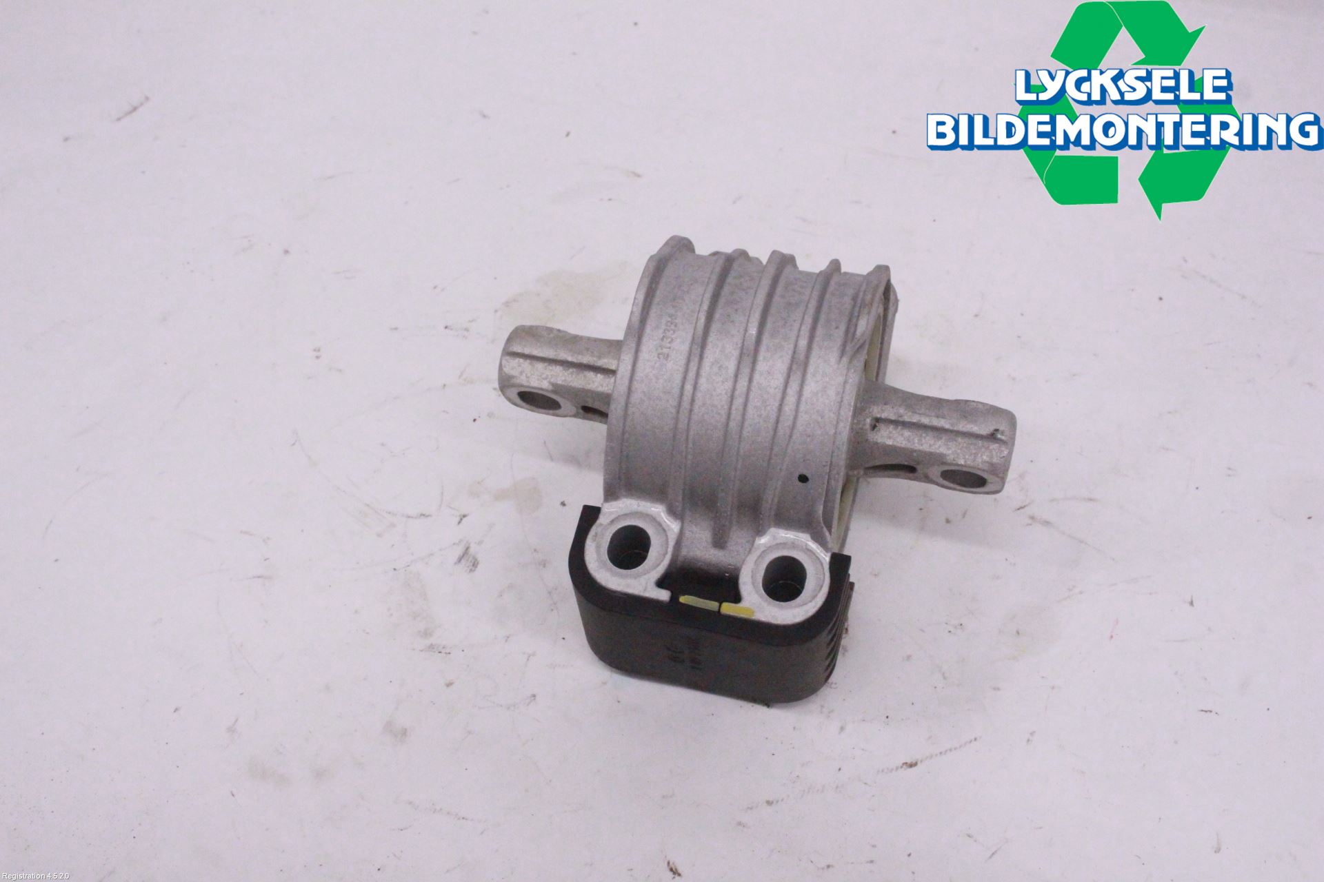 BMW 4/i4 G26 GRAN COUPÉ 21- Motorfäste