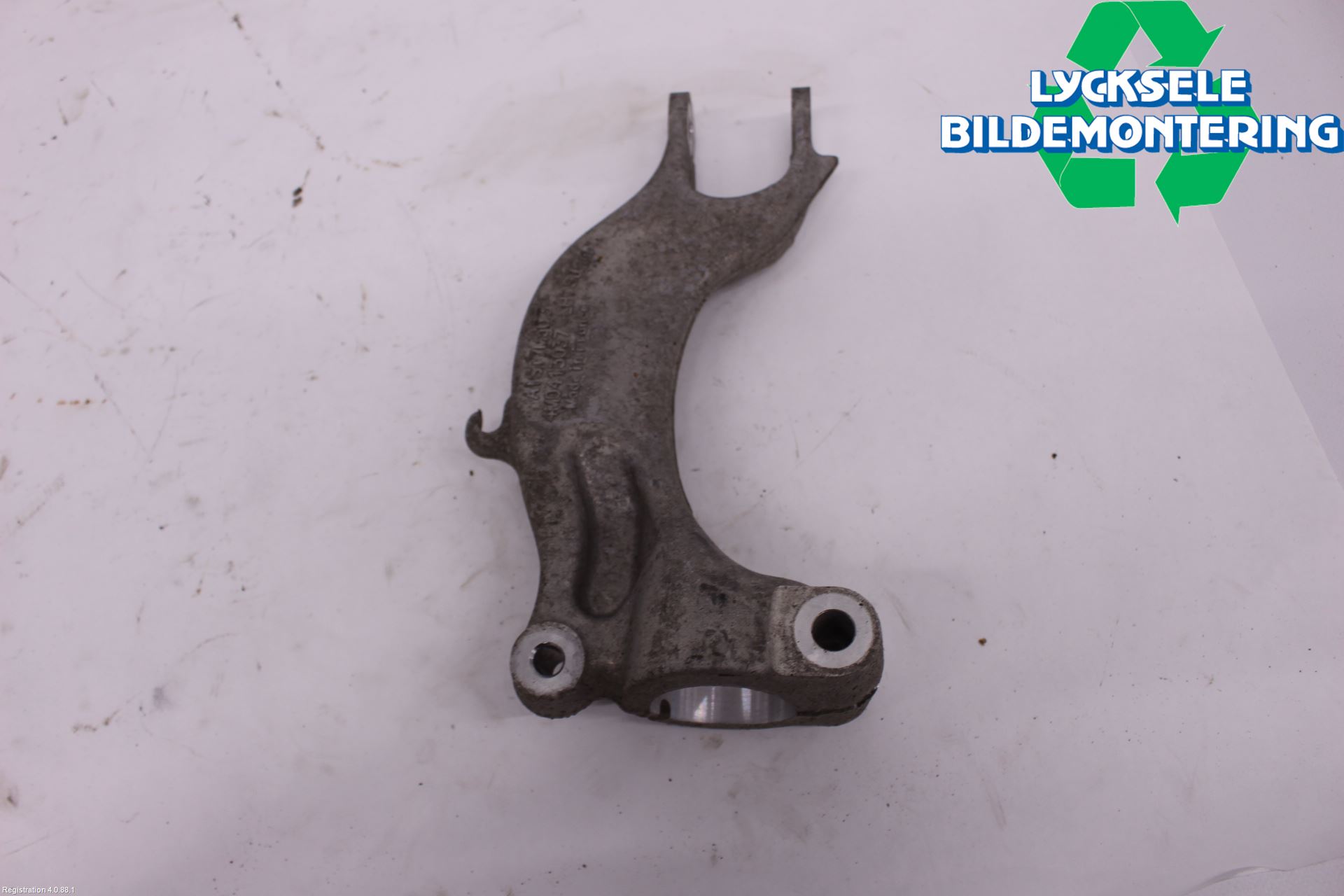 Audi A6 F2/C8 19- Fjäderben Fram Vänster