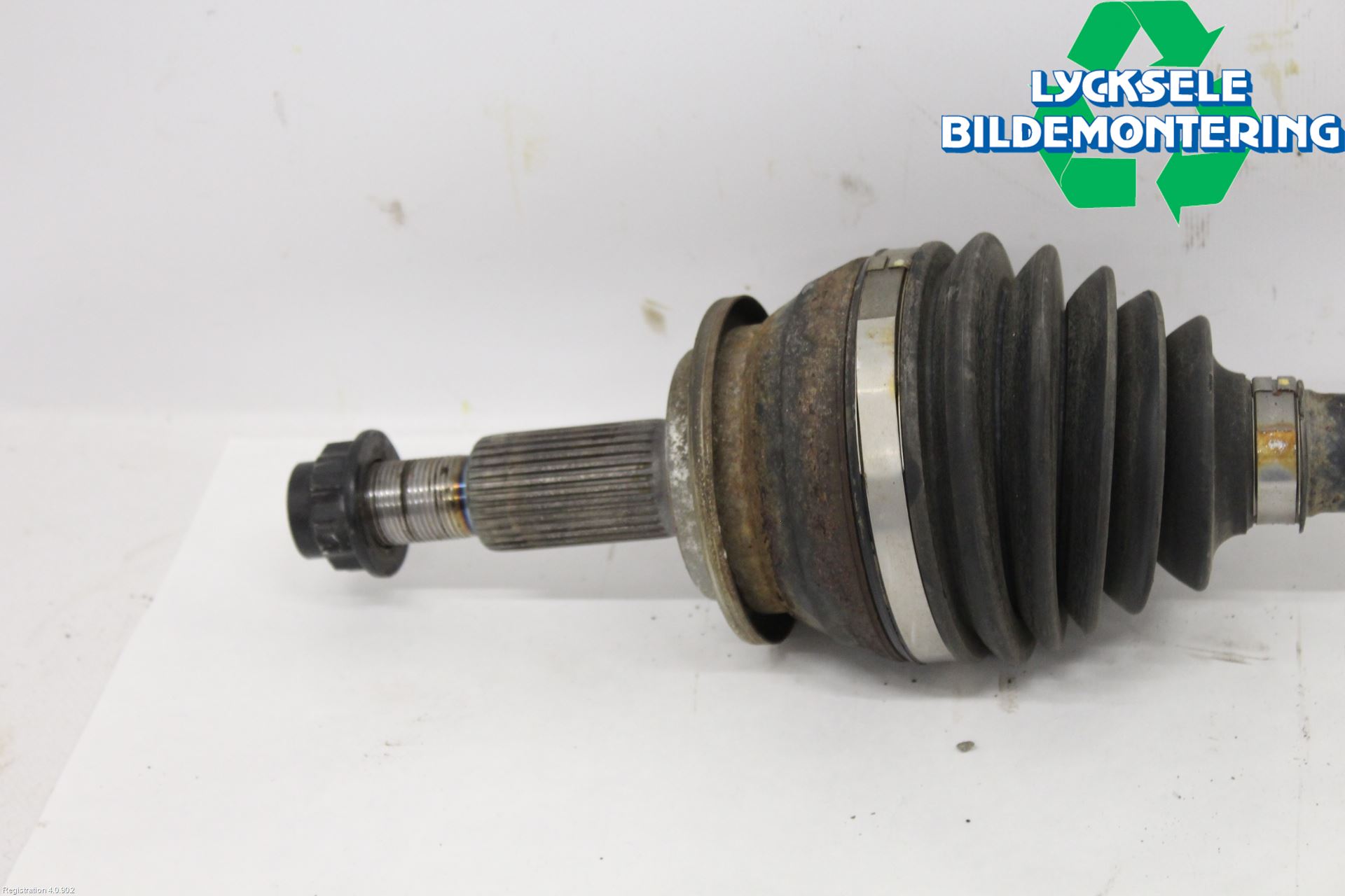 Toyota RAV4 19- Drivaxel Fram Höger