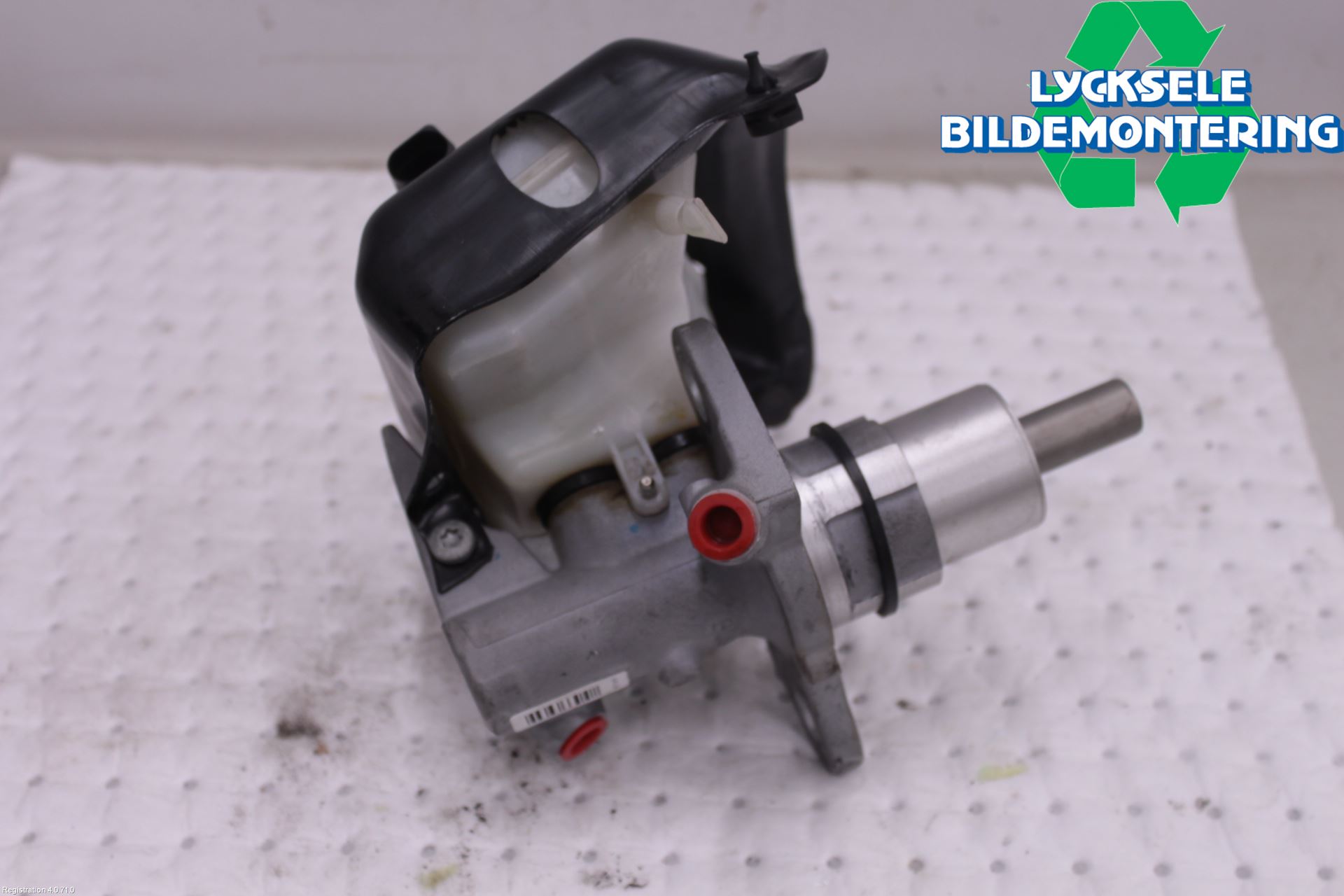 Audi A6 ALLROAD 12-18 Broms Huvudcylinder