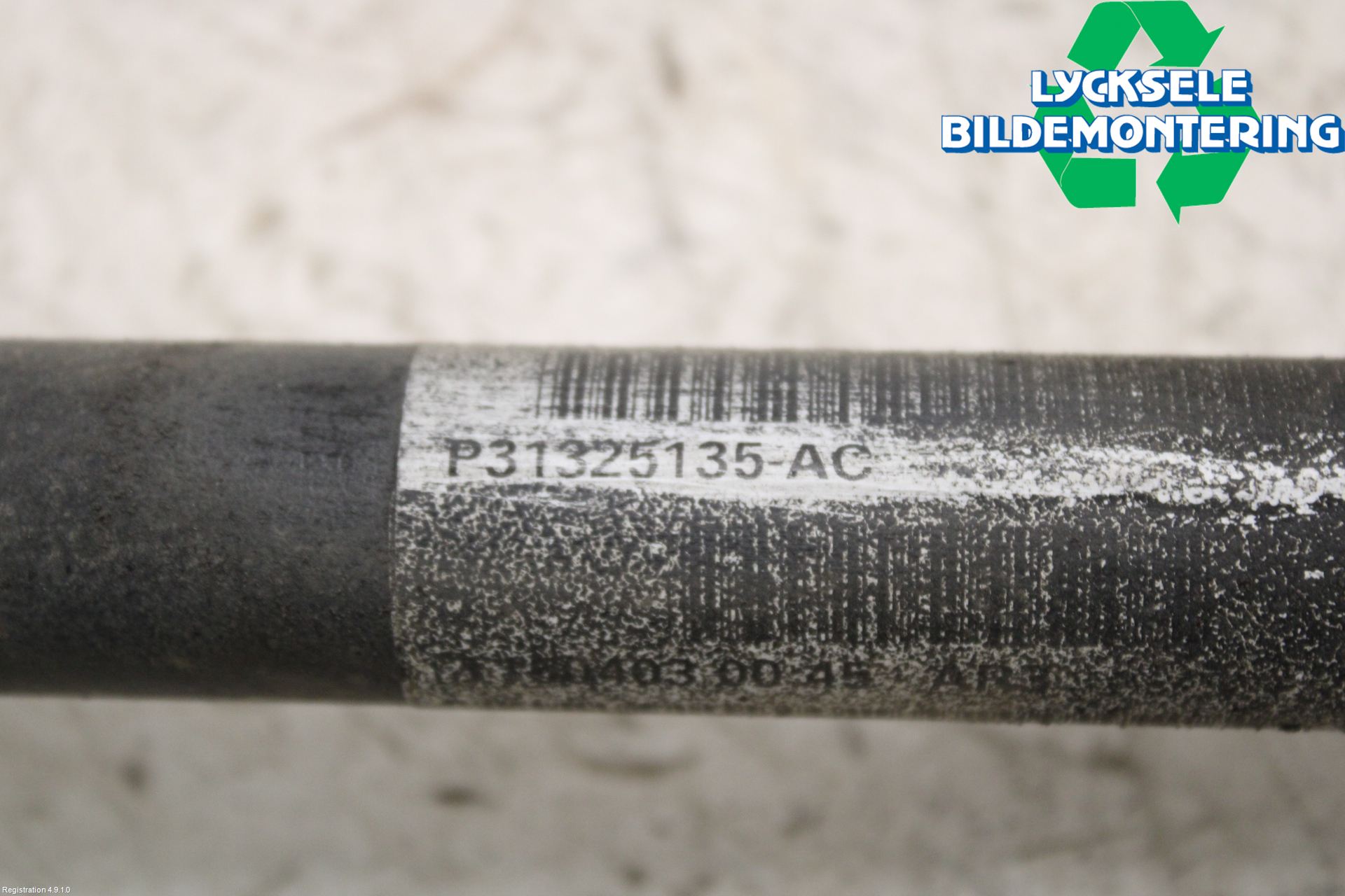 Volvo XC60 14-17 Drivaxel Bak Höger