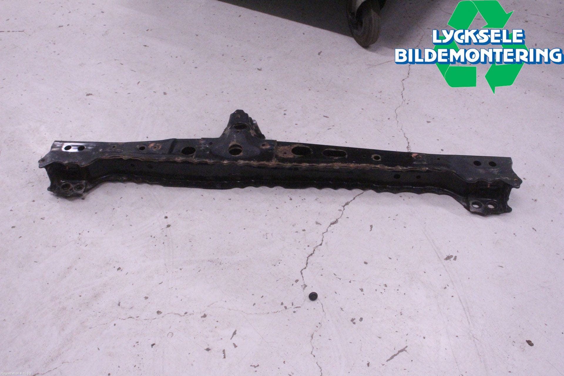 Toyota AVENSIS 09-15 Motorbalk