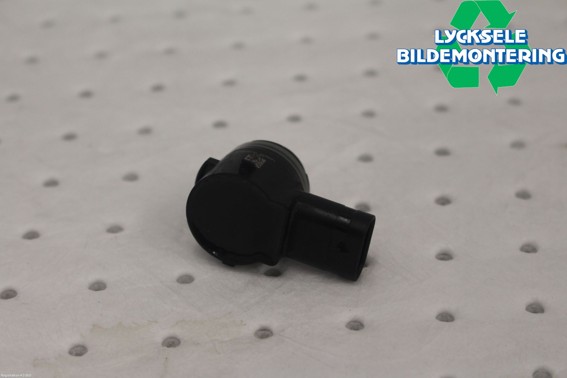 Volkswagen VW T-CROSS 19- Parkeringshjälp Backsensor
