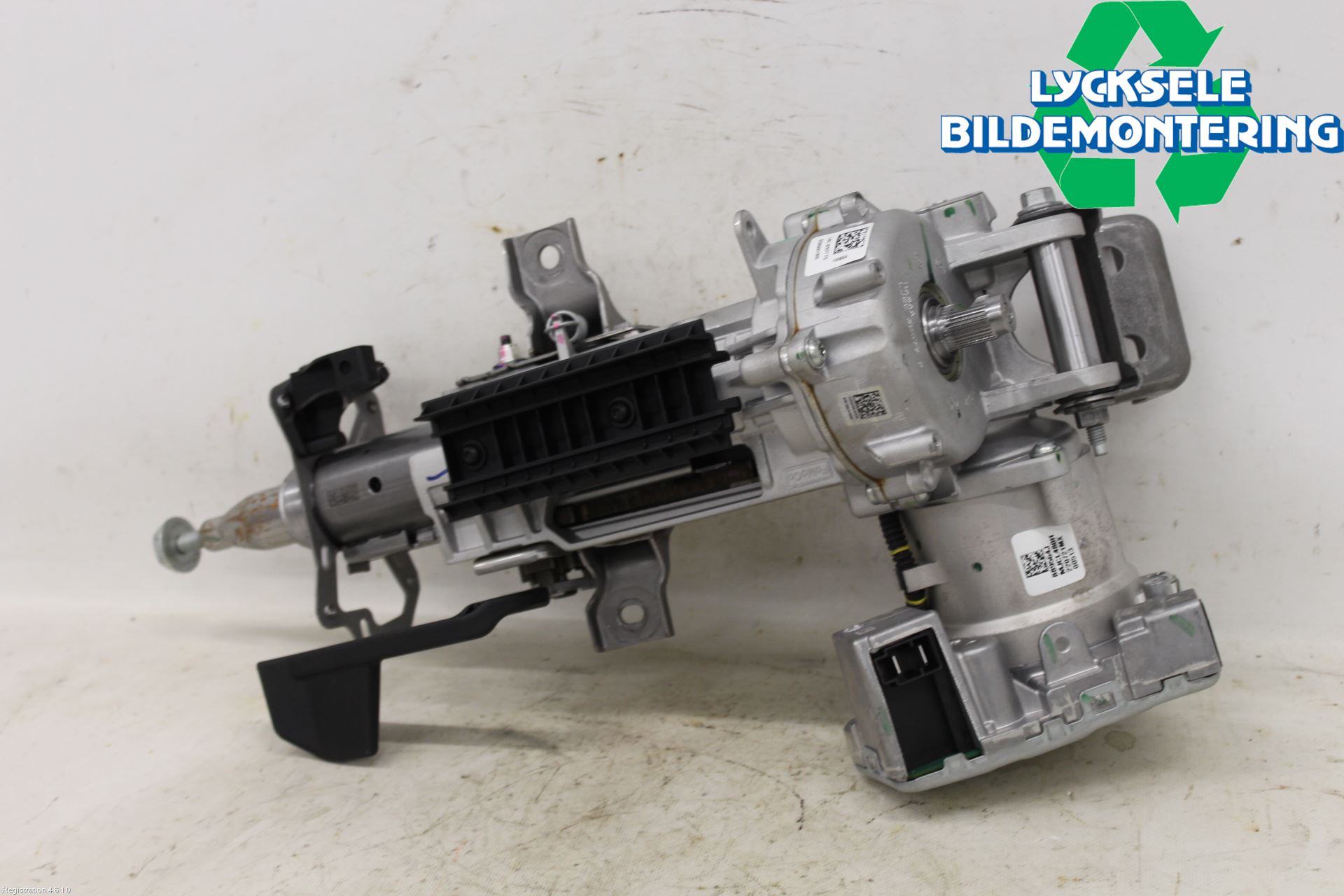 Ford MUSTANG Mach-E 21- Rattaxelagg Med Inb Servo