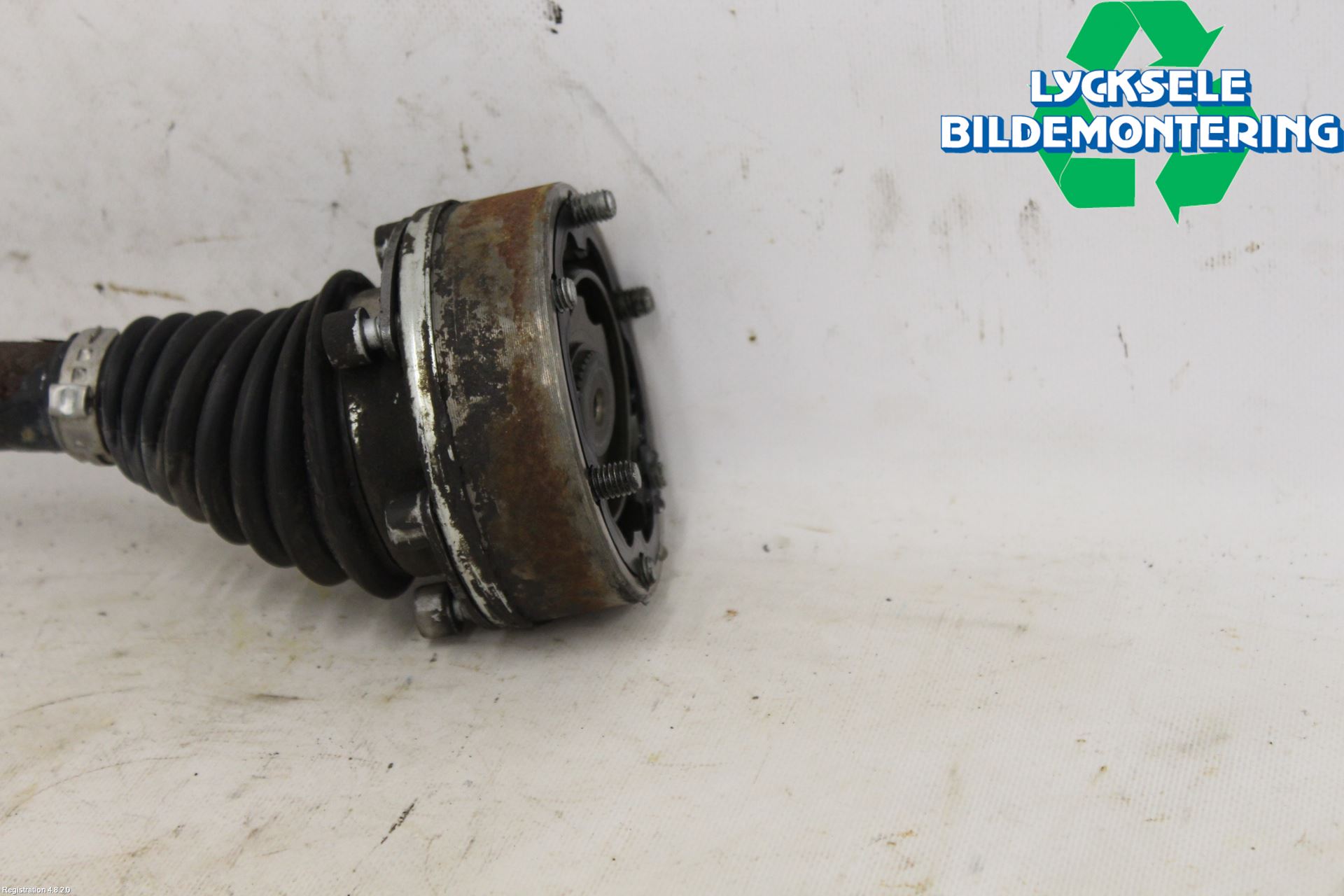 Skoda PRAKTIK Drivaxel Fram Vänster