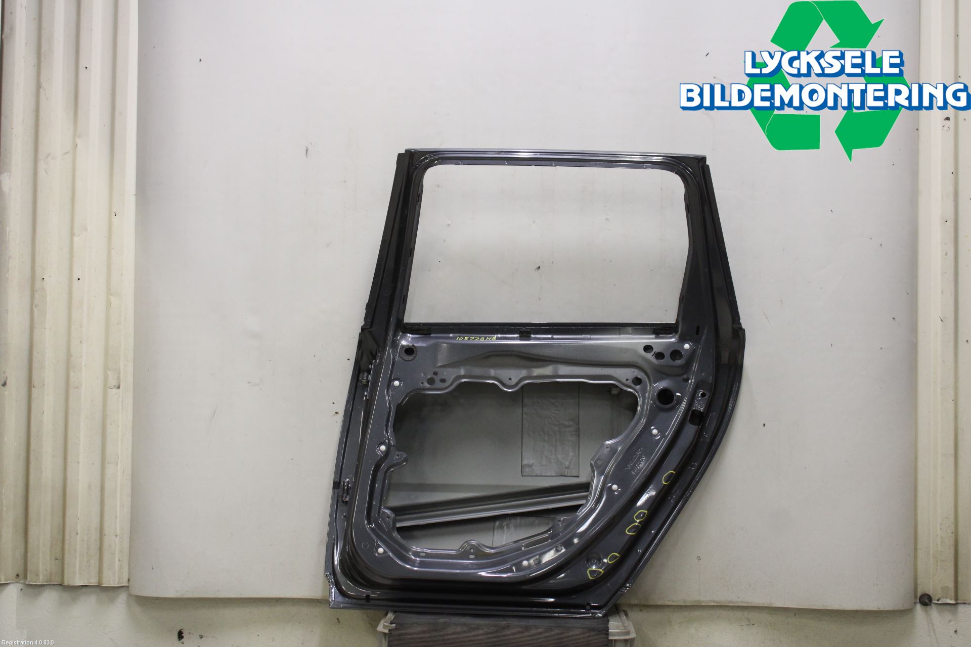 Volvo V70 08-13 Dörr Bak Höger